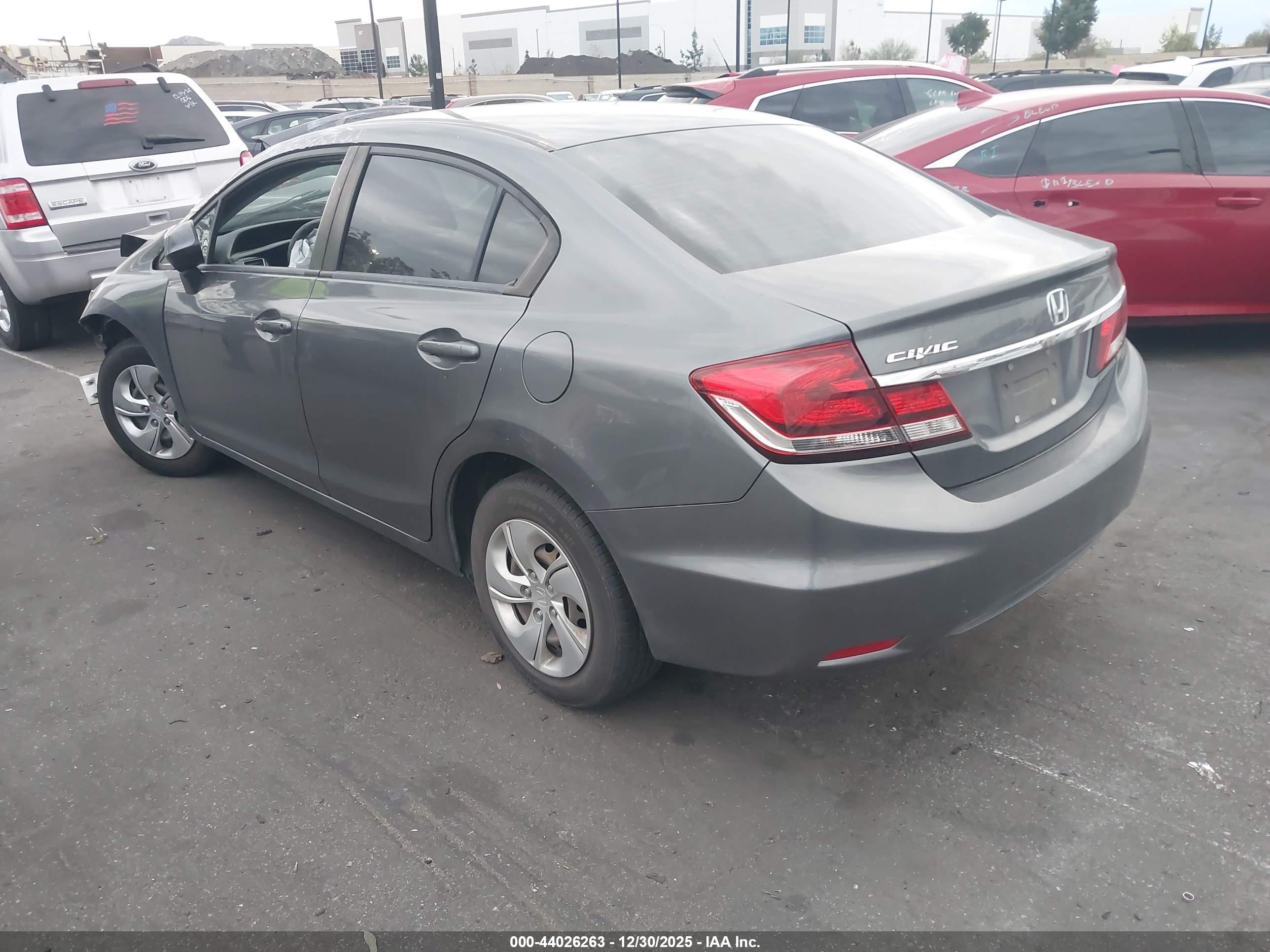 HONDA CIVIC image 3