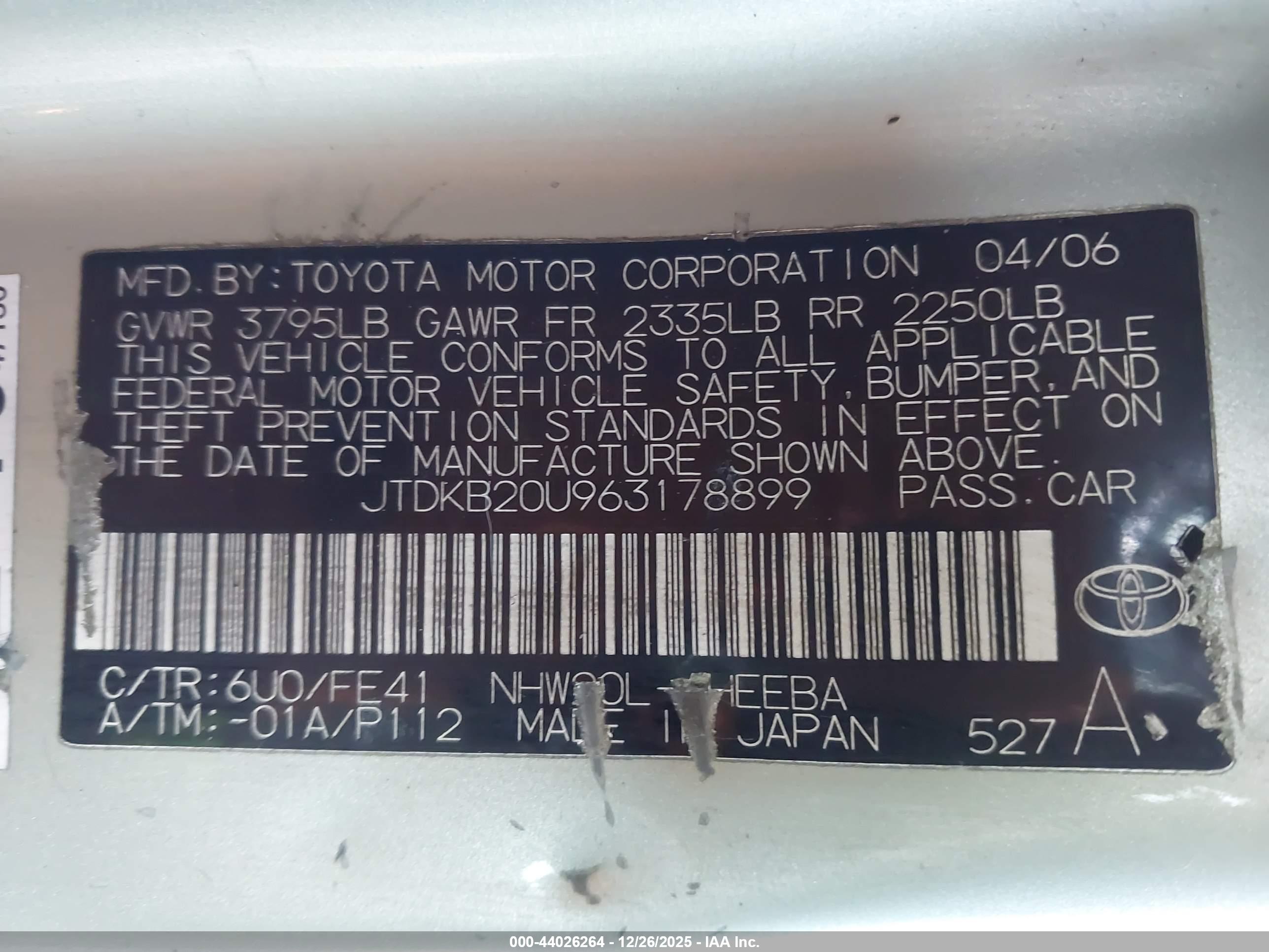 TOYOTA PRIUS image 9