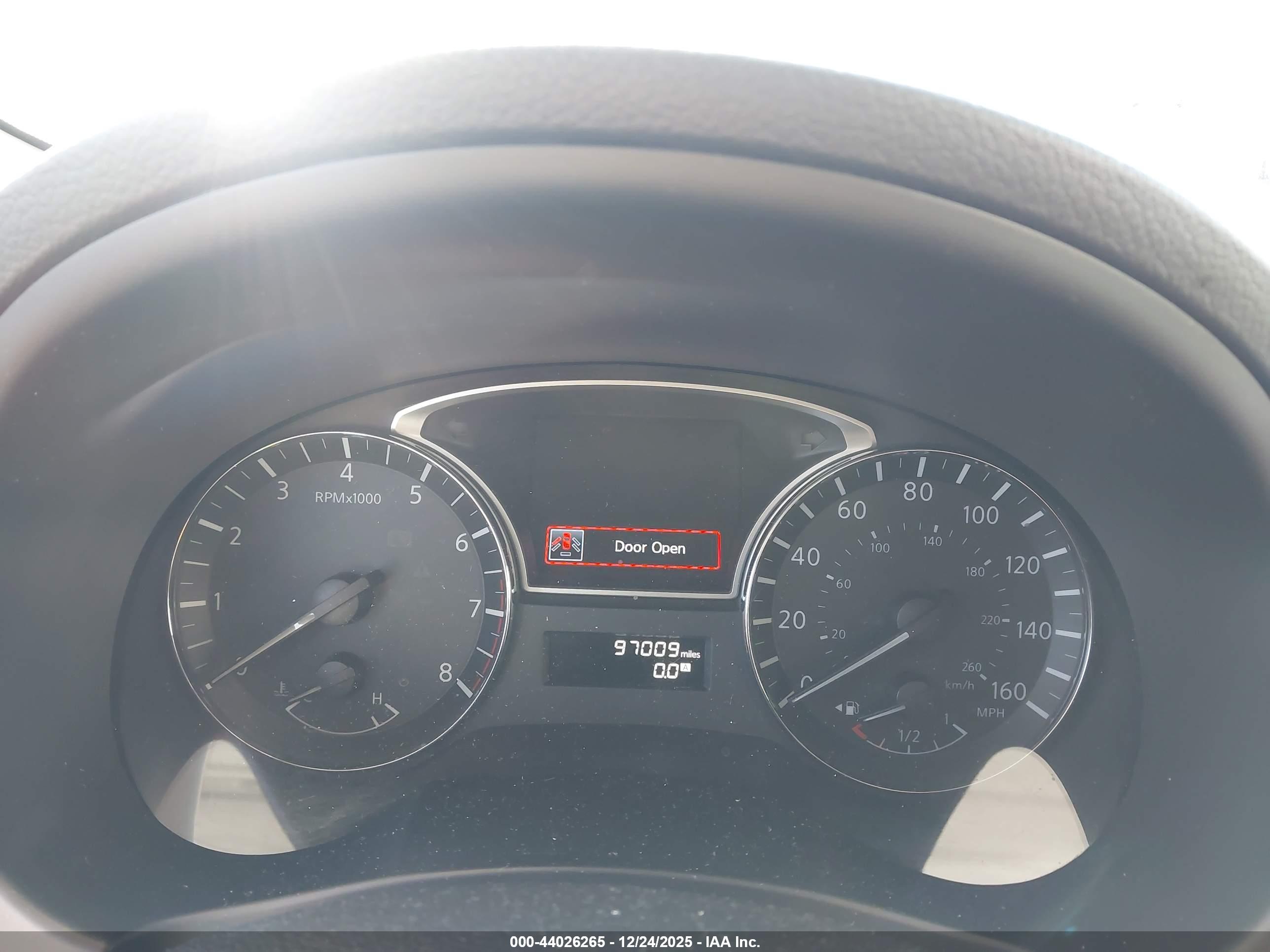 NISSAN ALTIMA image 7