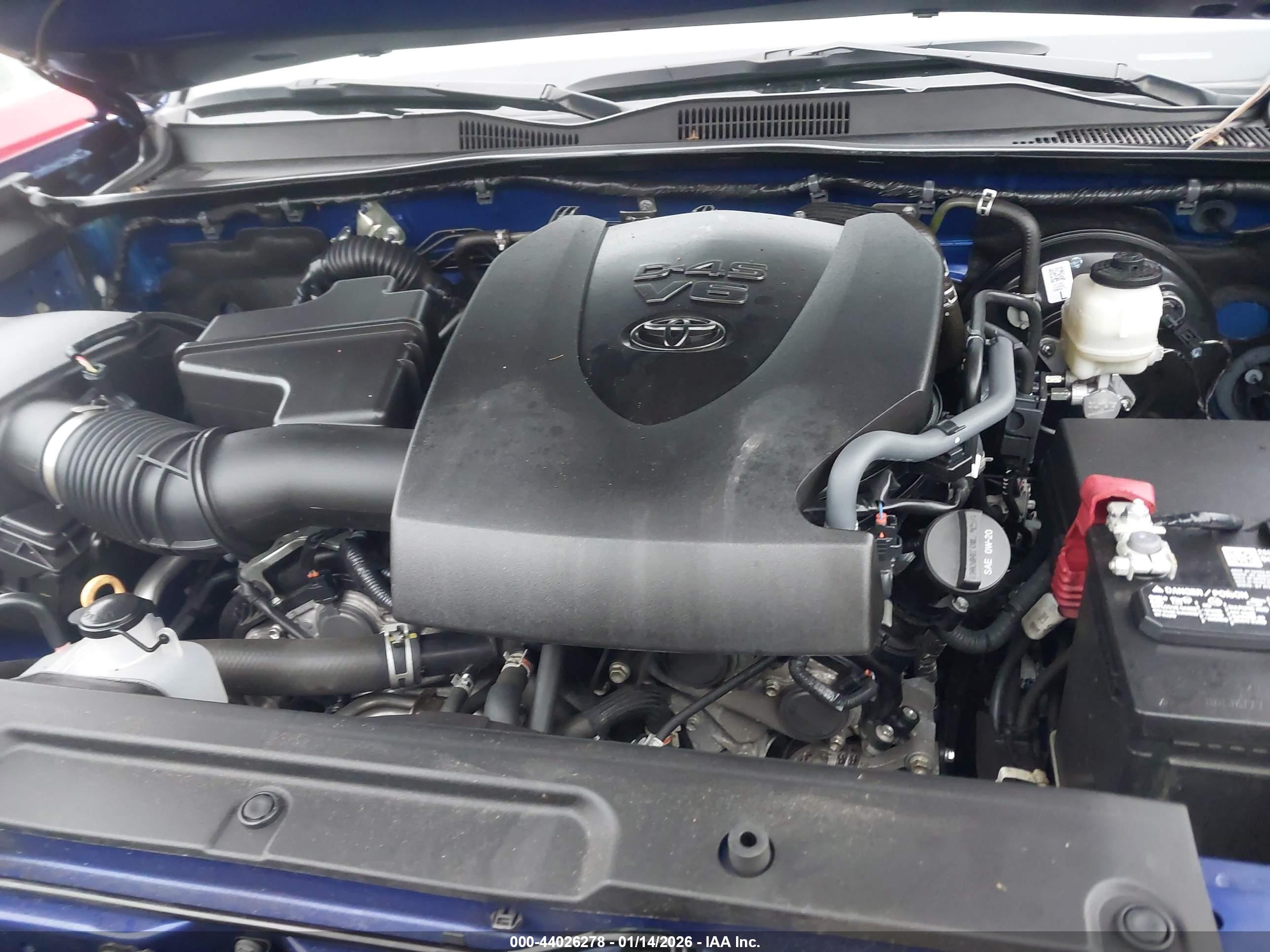 TOYOTA TACOMA image 10