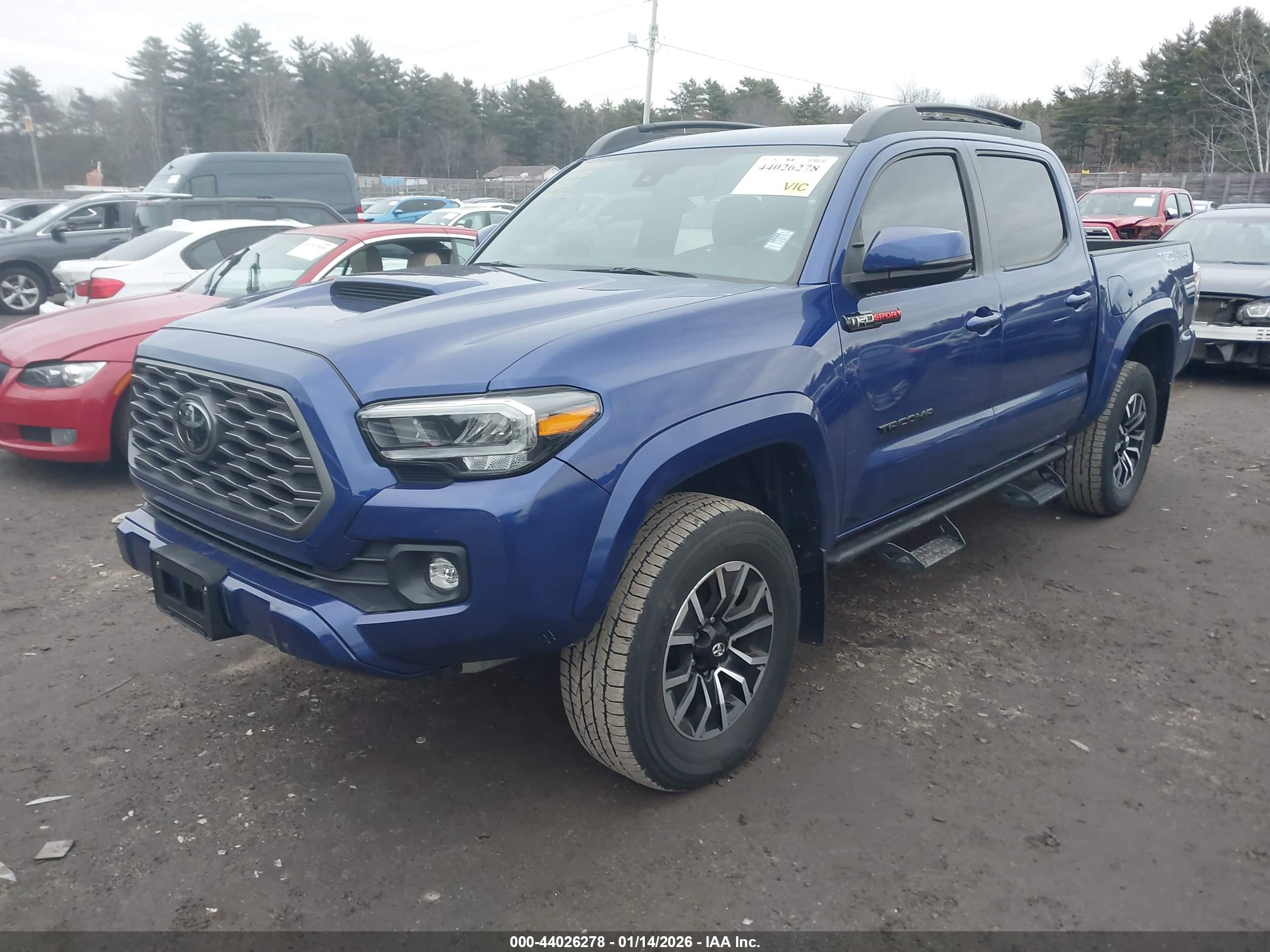 TOYOTA TACOMA image 2