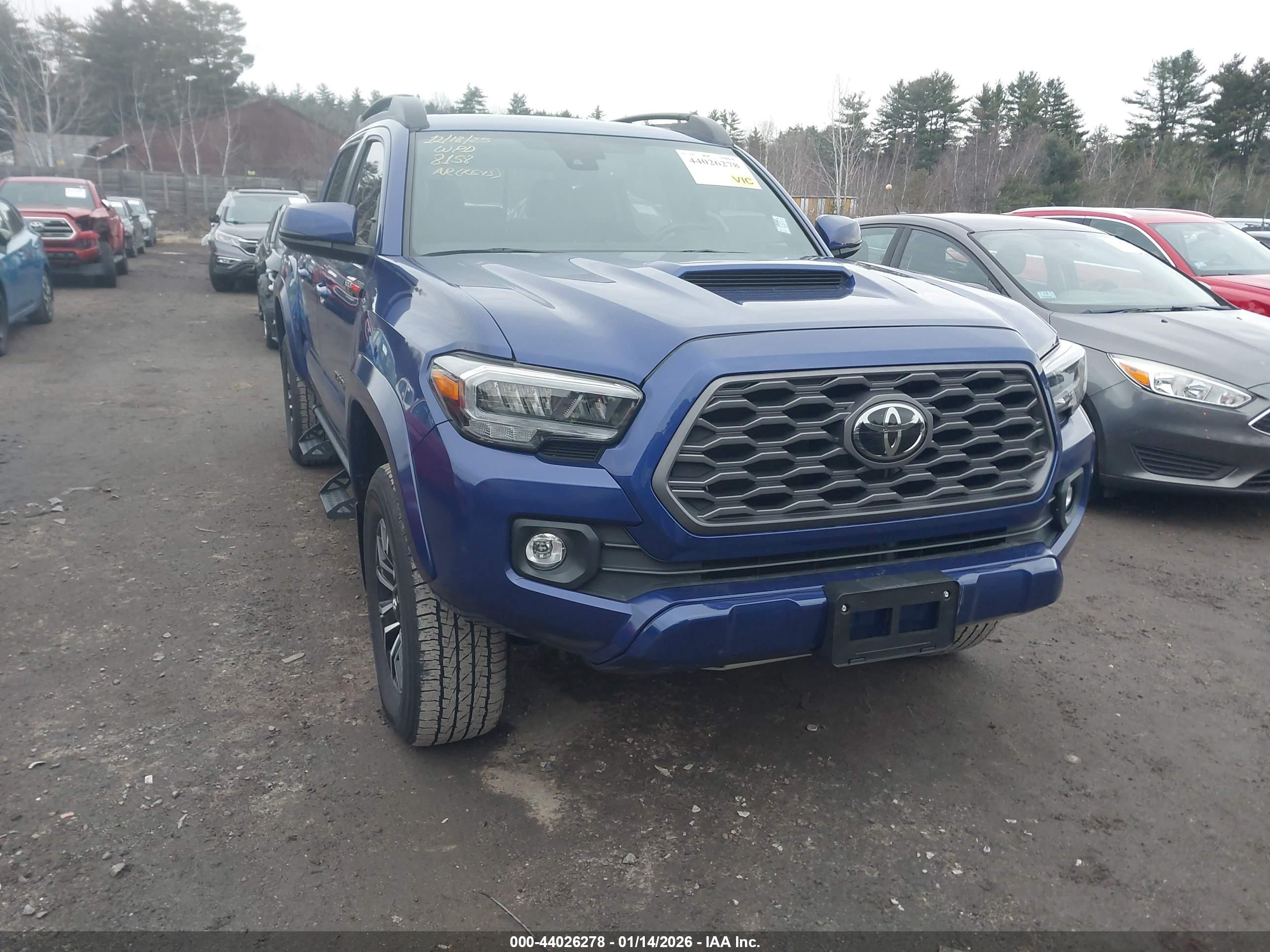TOYOTA TACOMA image 6