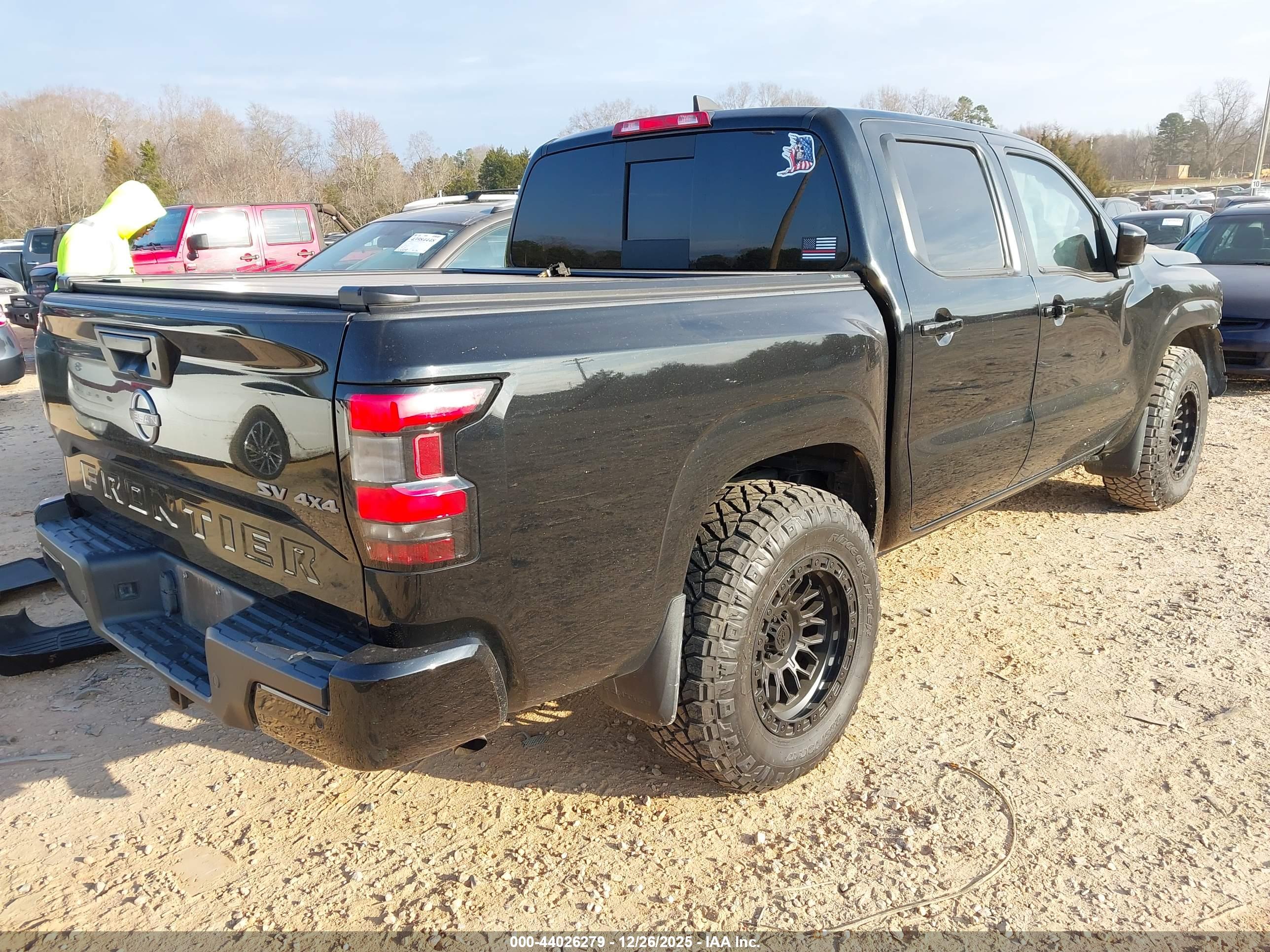 NISSAN FRONTIER image 4
