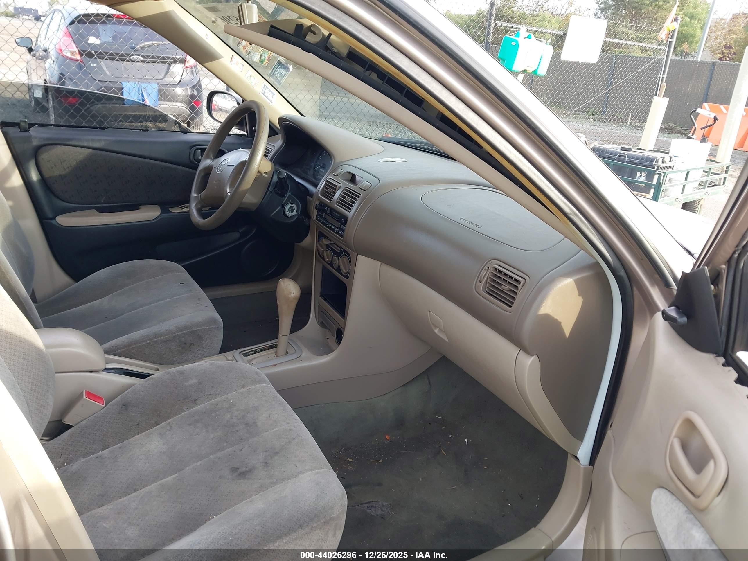 TOYOTA COROLLA image 5
