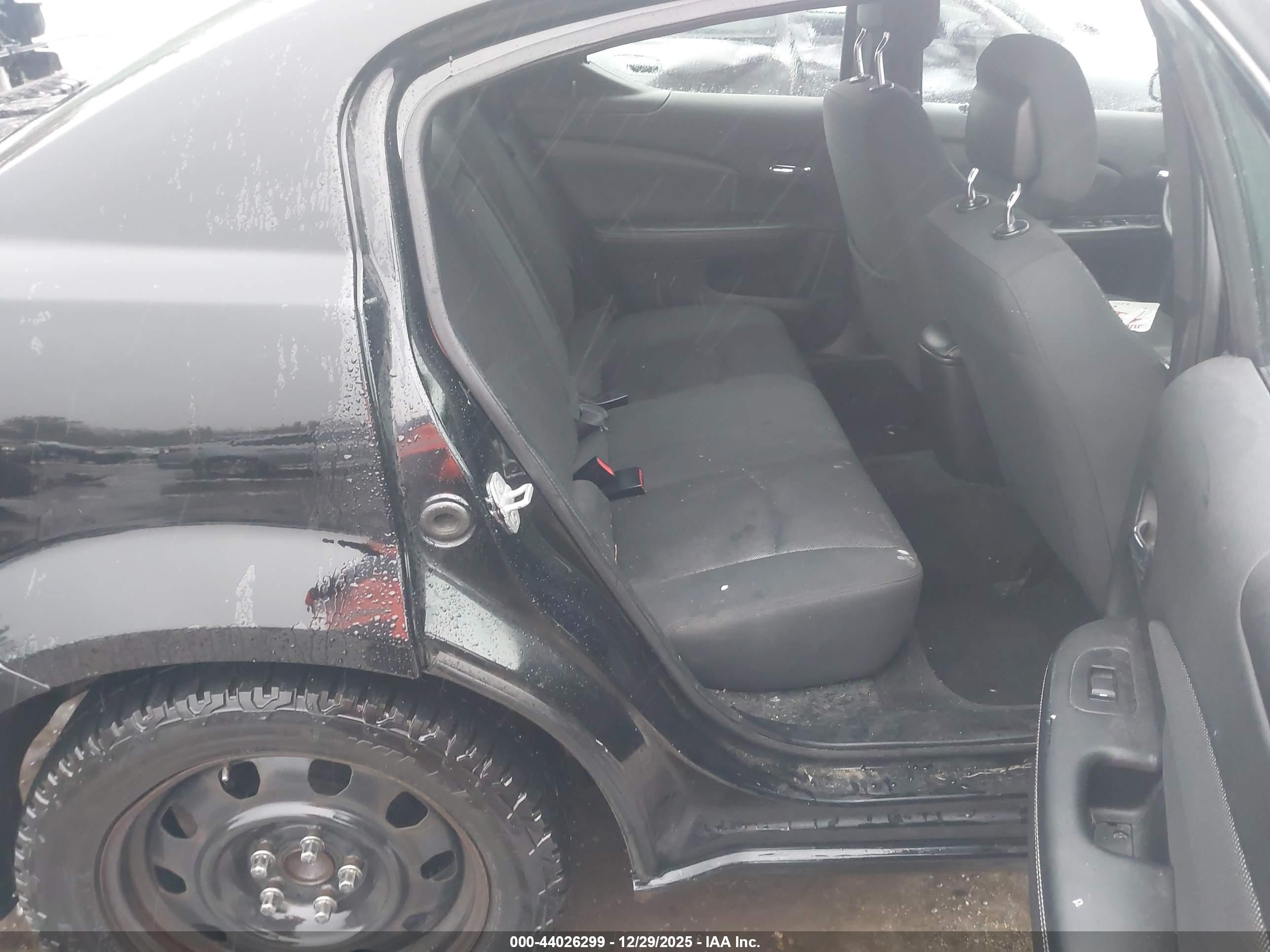 DODGE AVENGER image 8