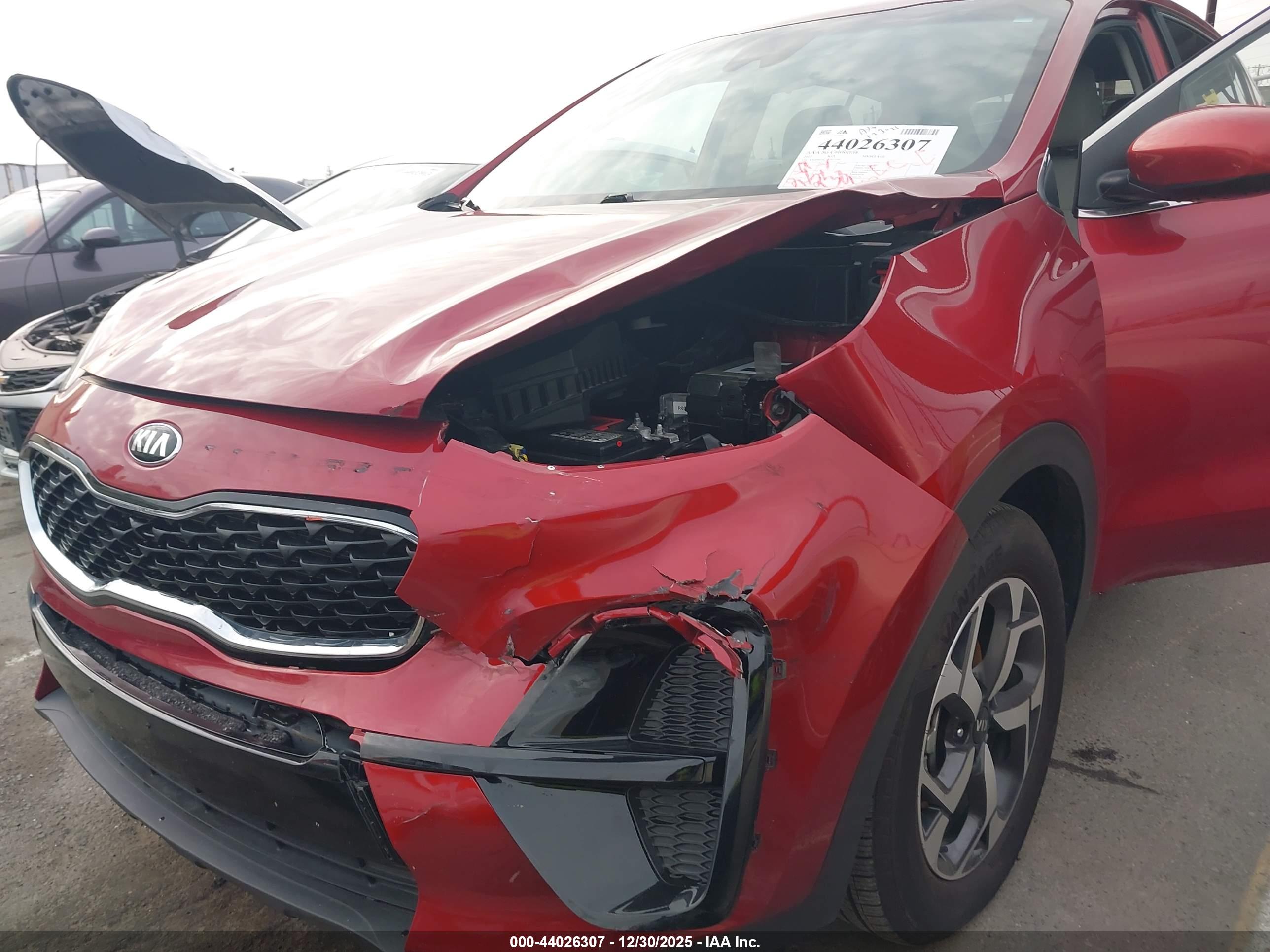 KIA SPORTAGE image 6