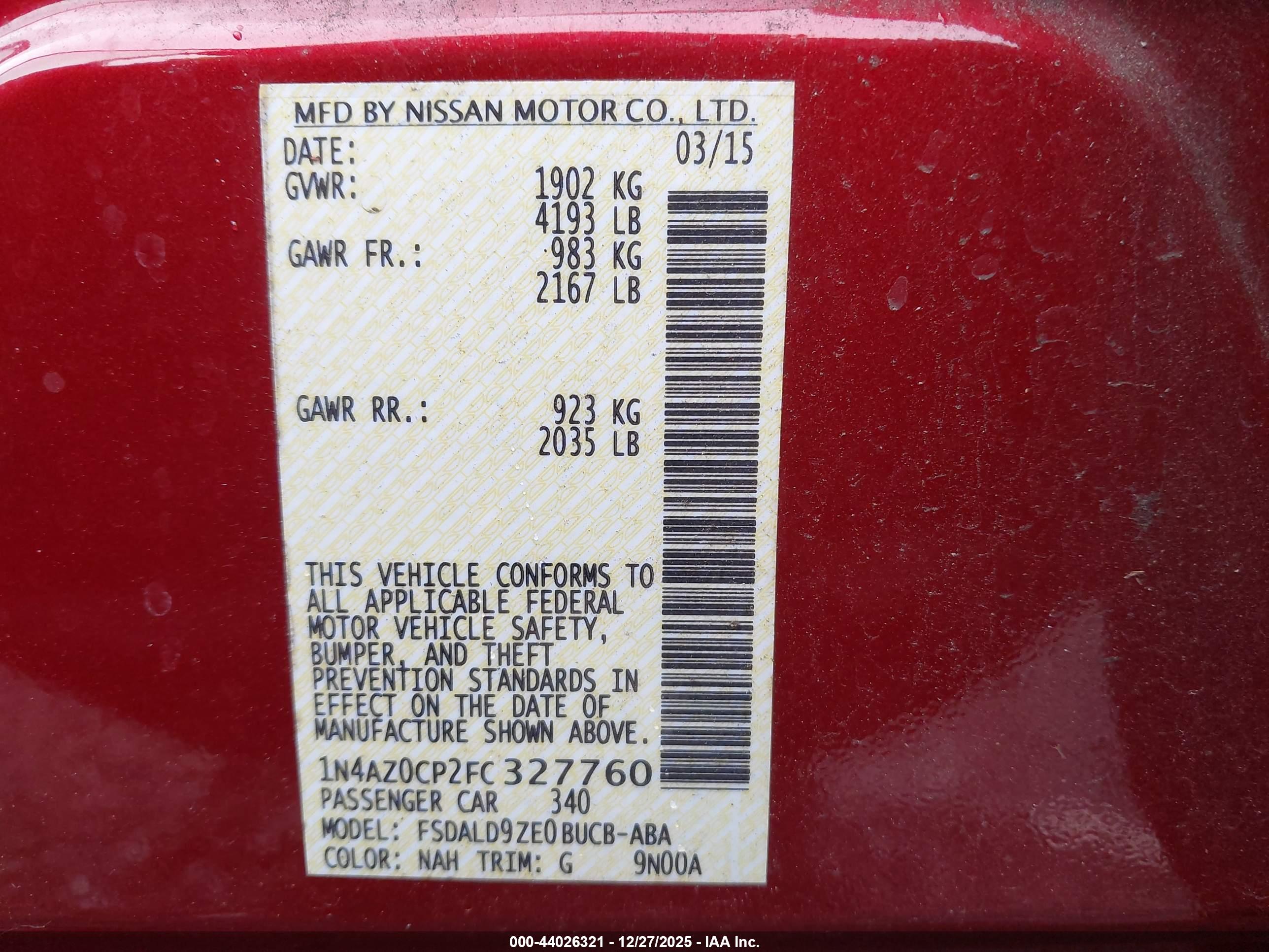 NISSAN LEAF image 9
