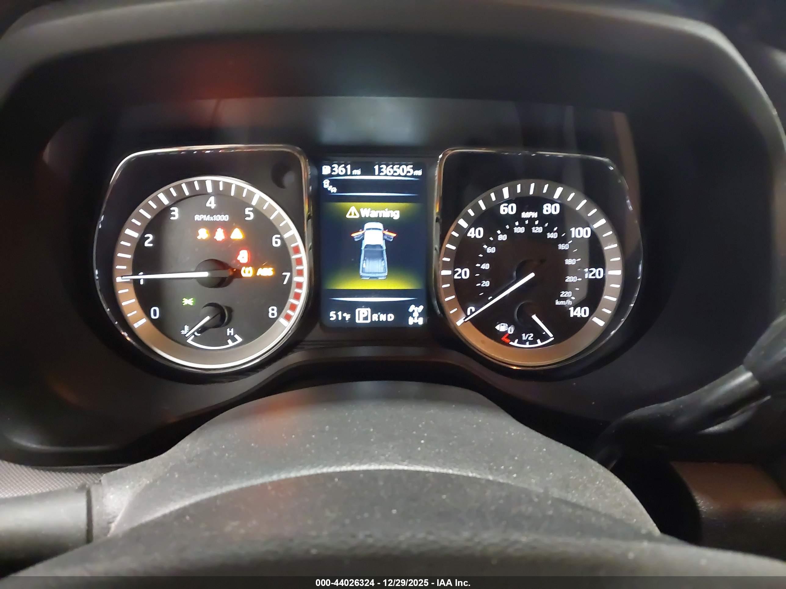 NISSAN TITAN image 7