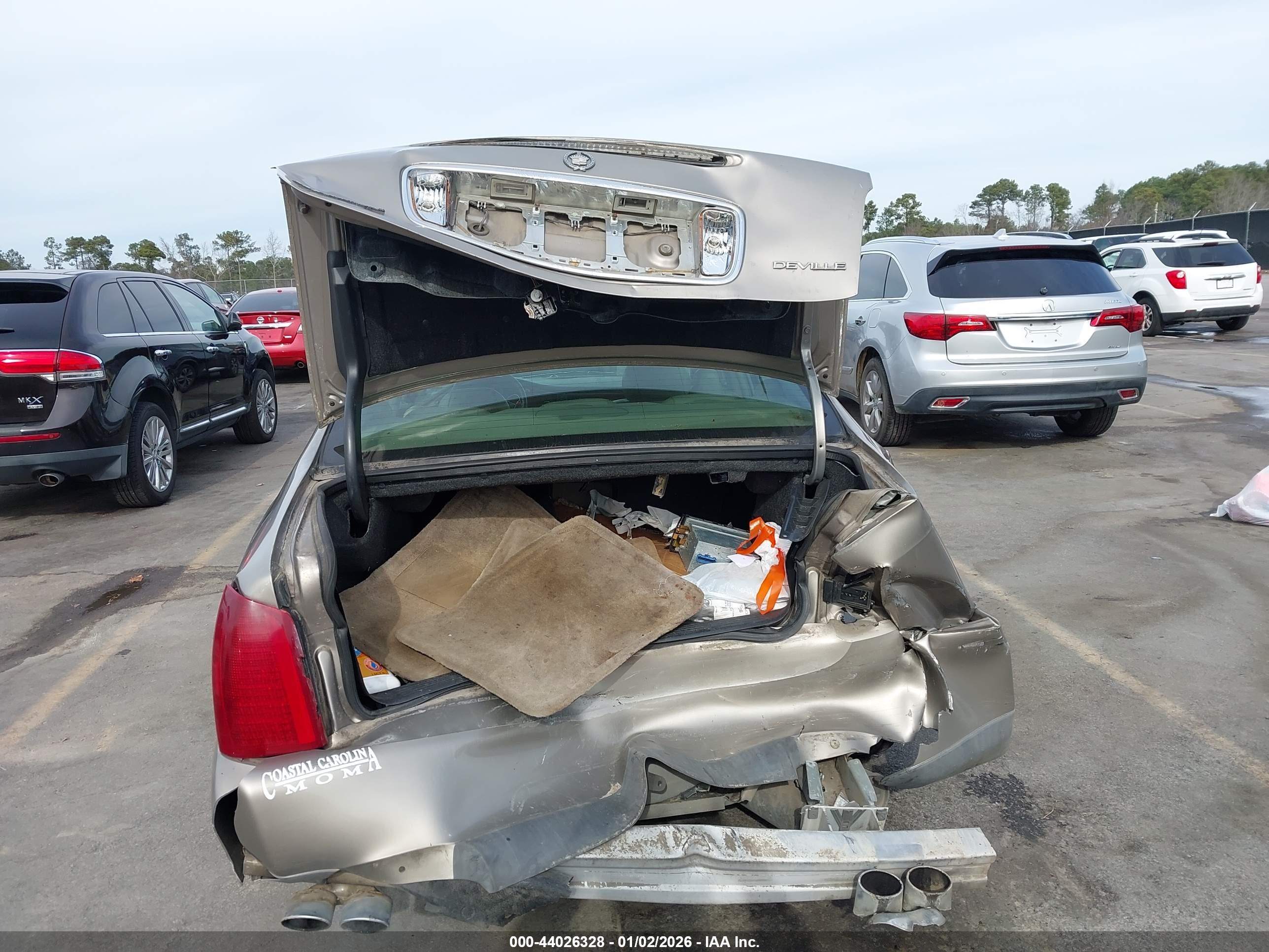 CADILLAC DEVILLE image 6
