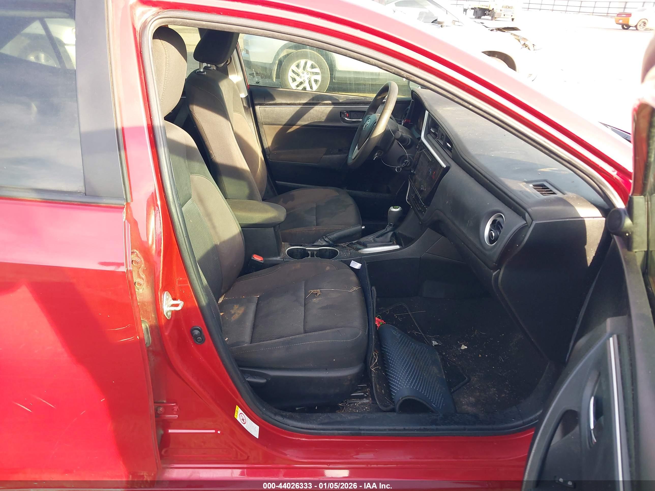 TOYOTA COROLLA image 5