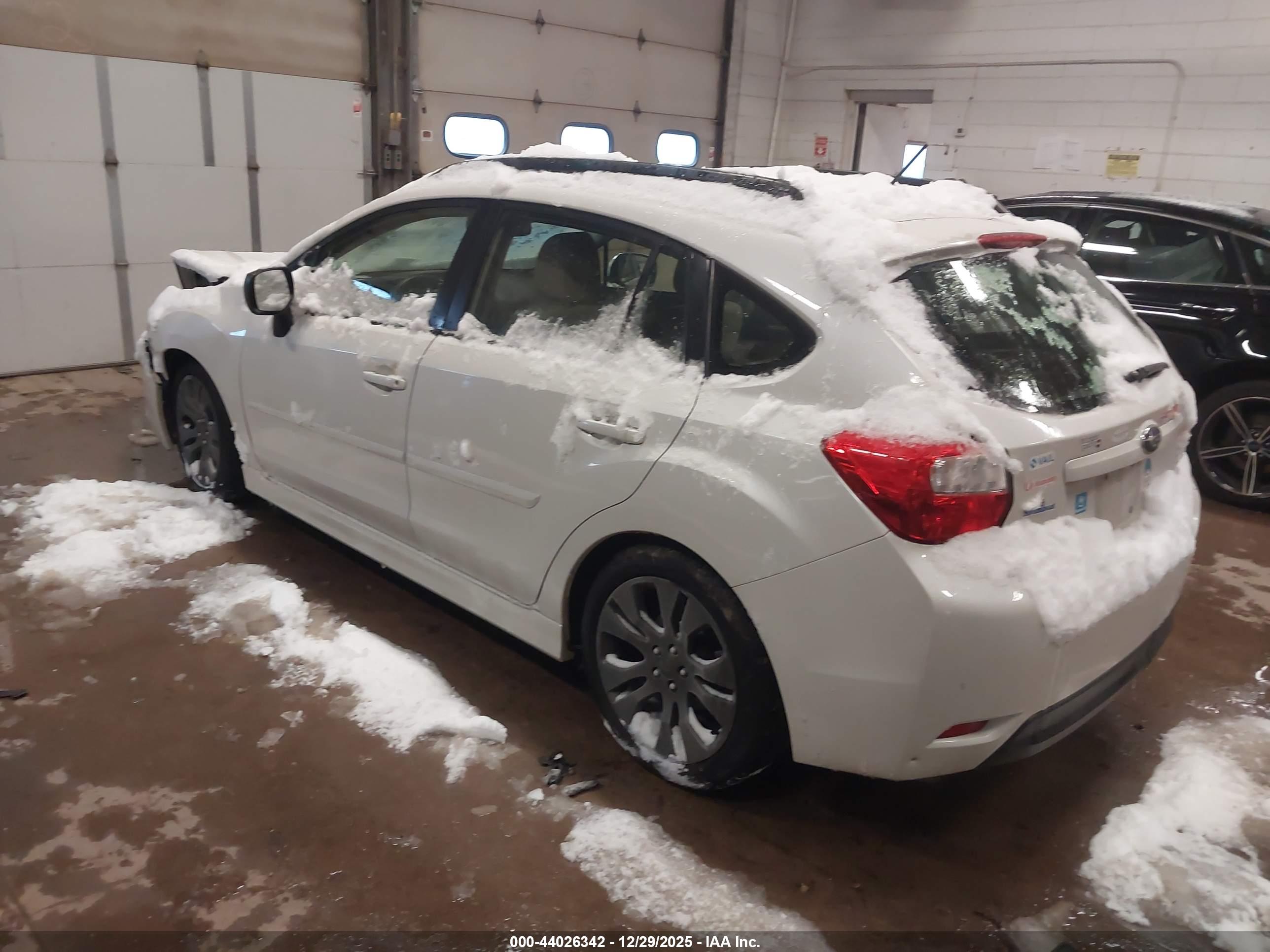 SUBARU IMPREZA image 3