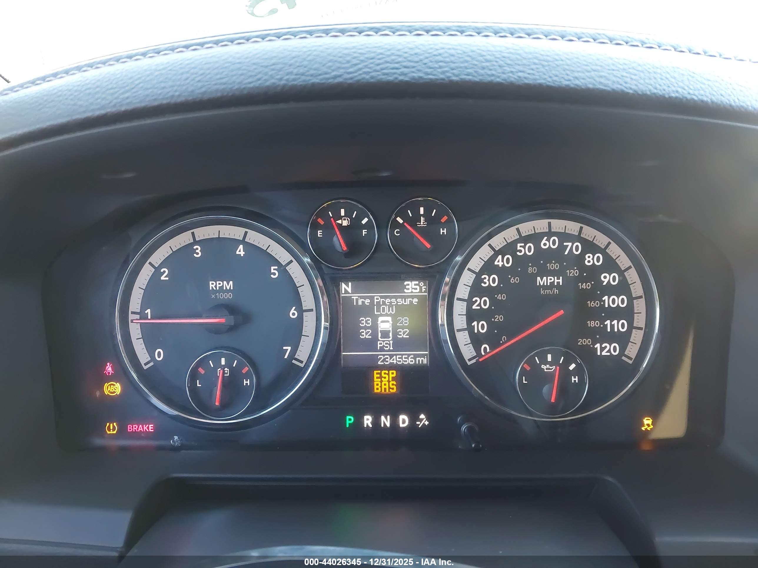 DODGE RAM image 7