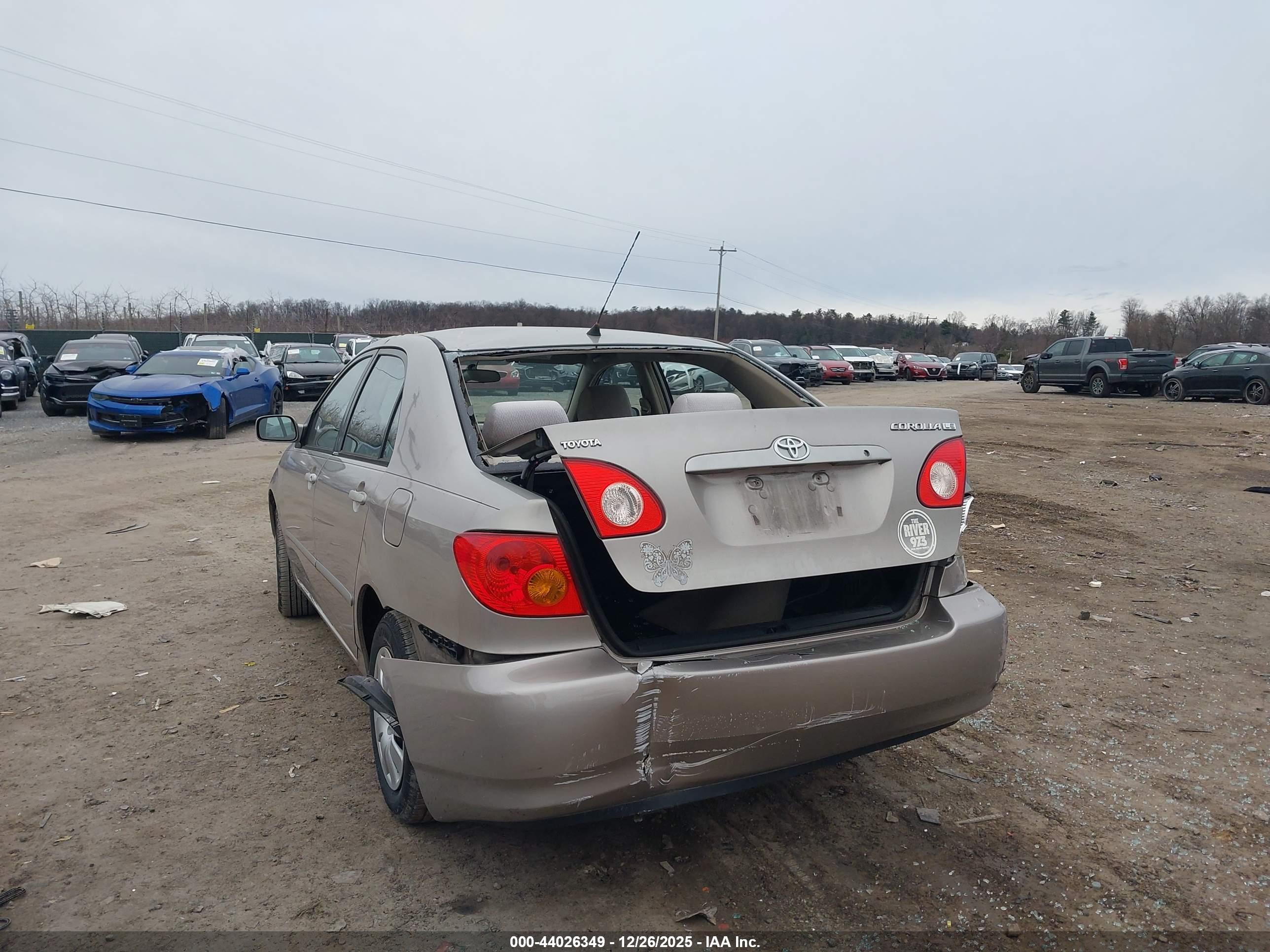 TOYOTA COROLLA image 6