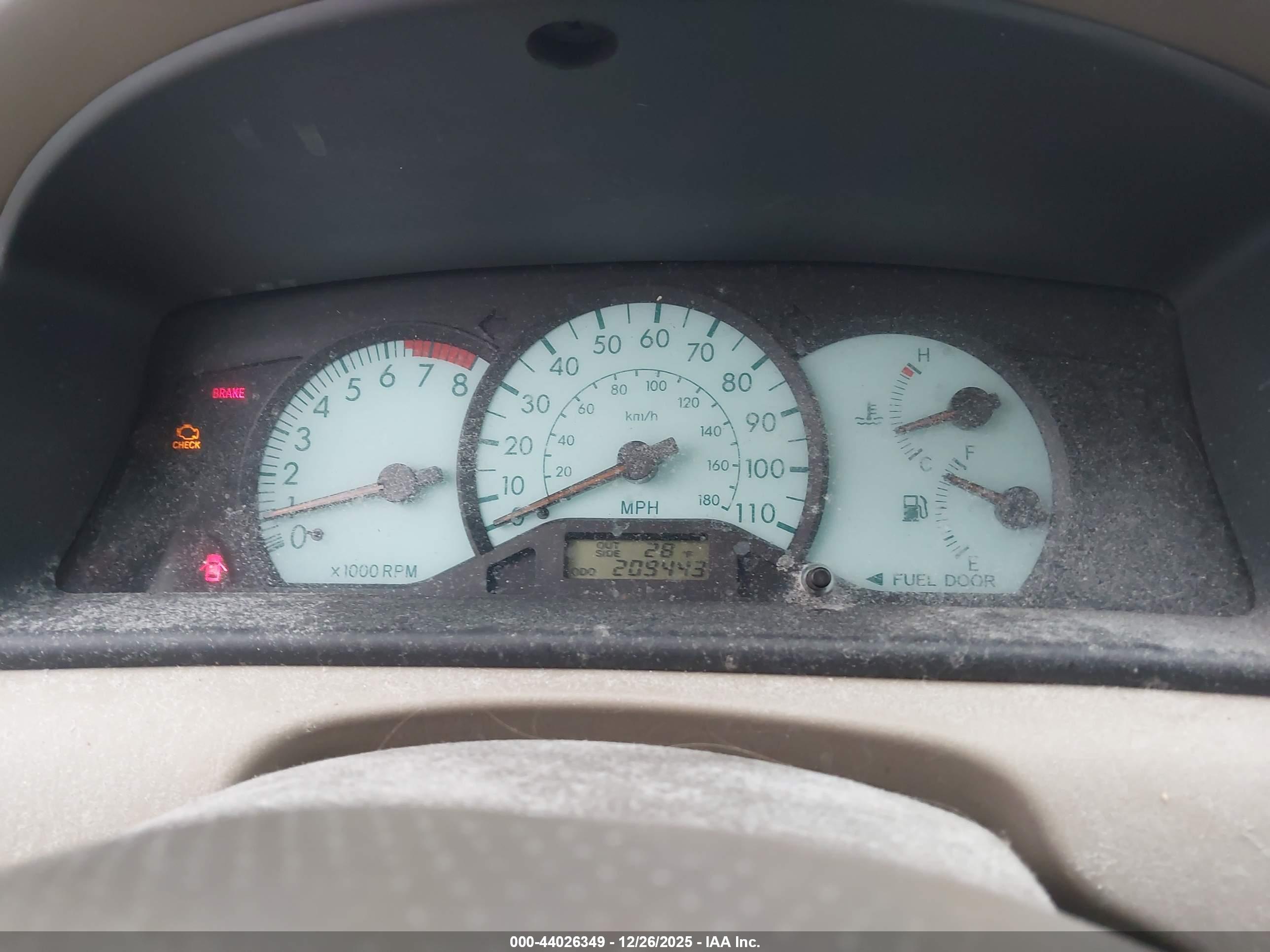 TOYOTA COROLLA image 7
