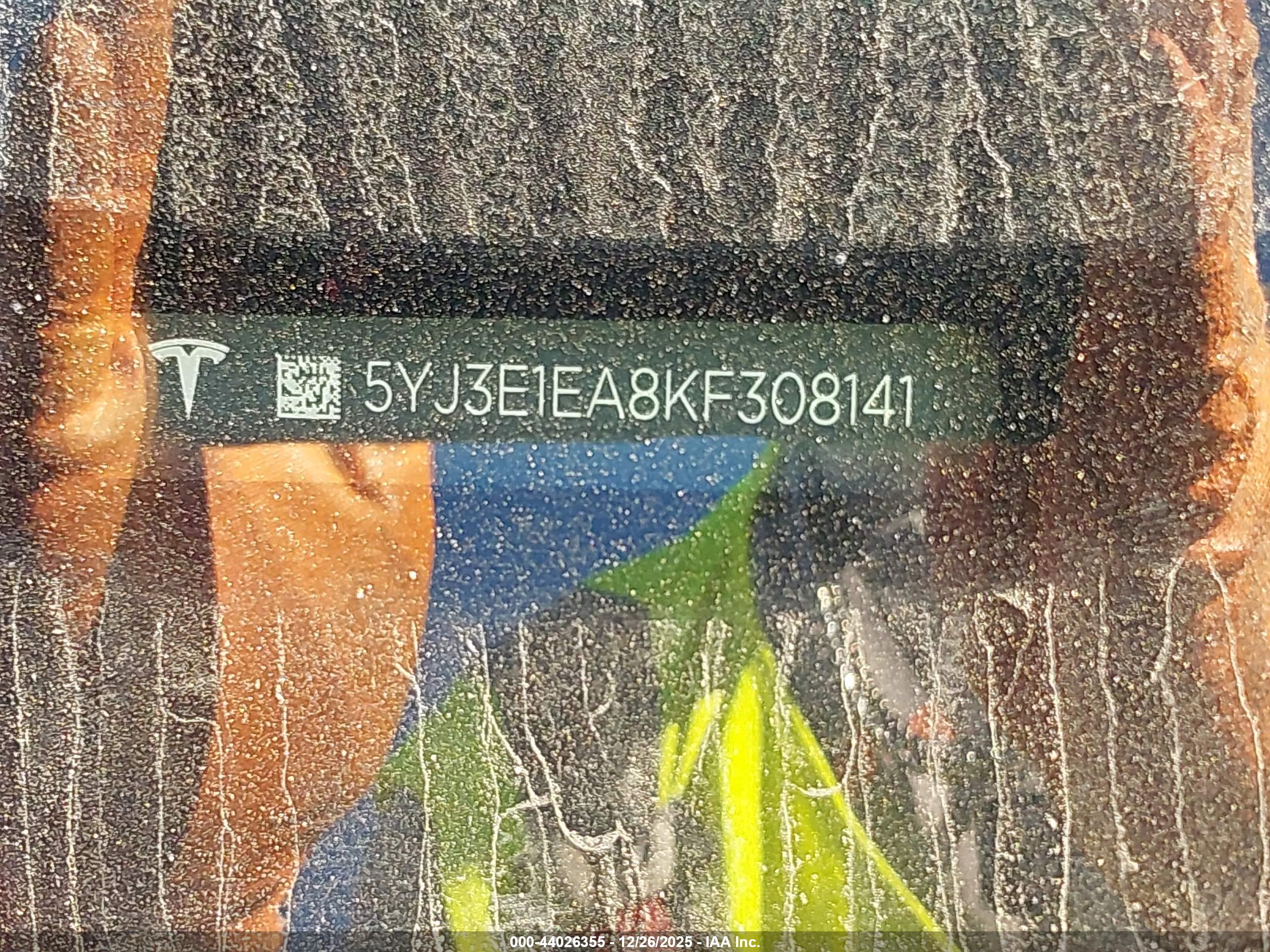 TESLA MODEL image 9