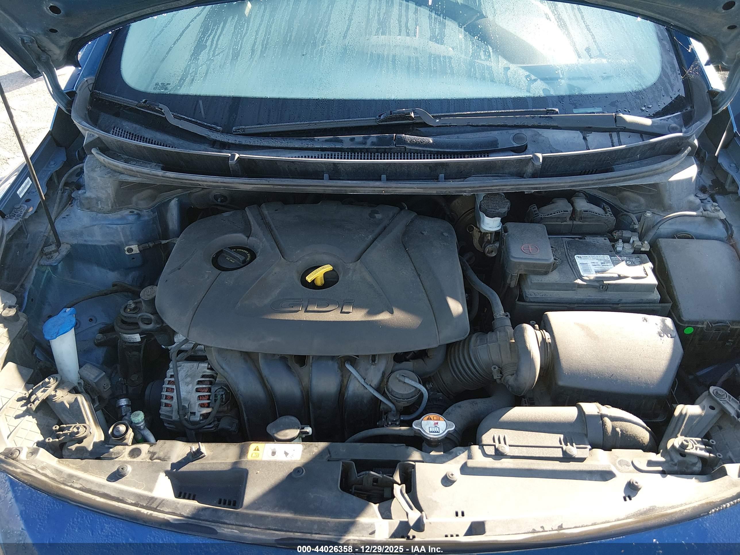 HYUNDAI ELANTRA image 10