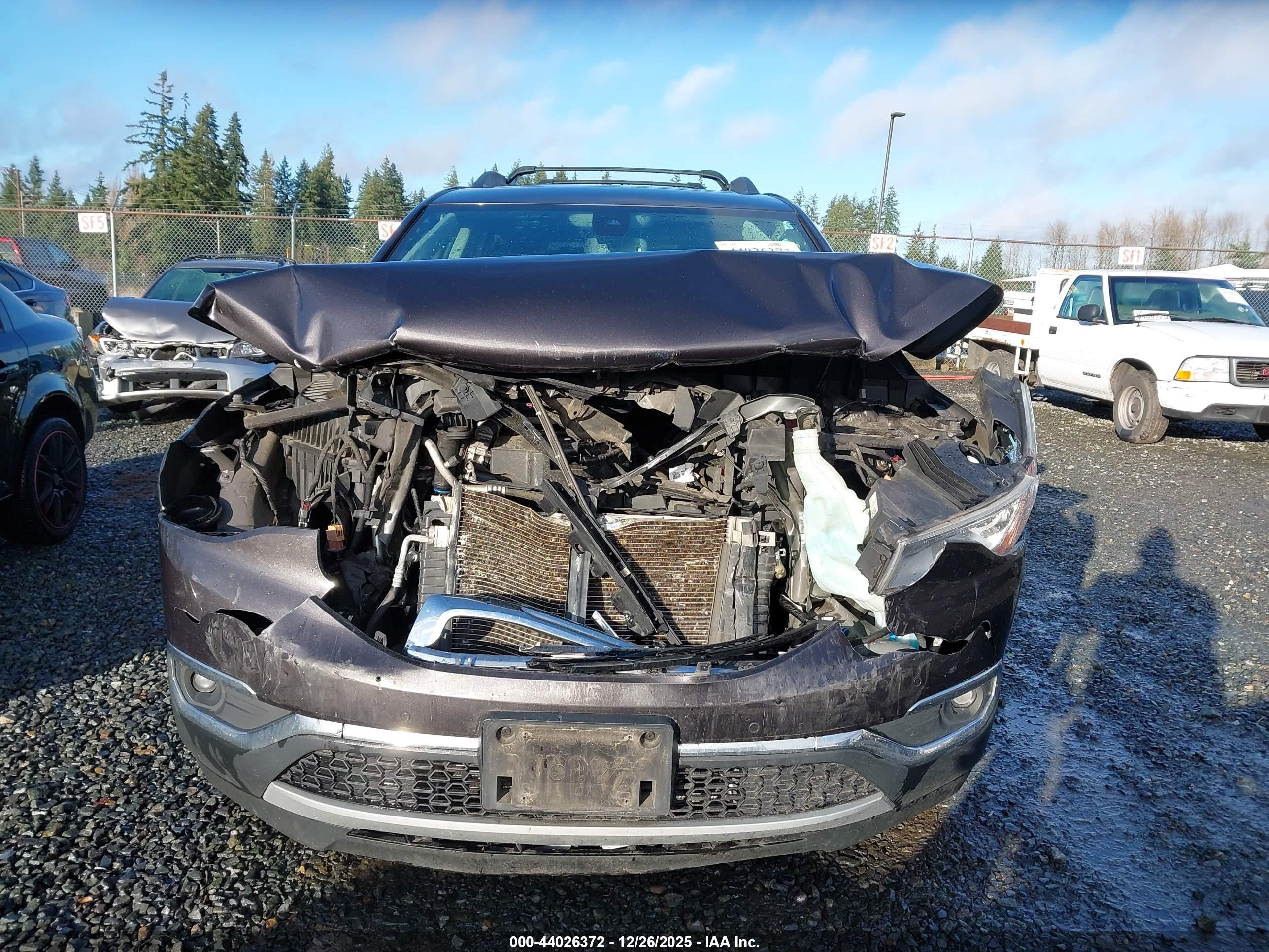 GMC ACADIA image 6