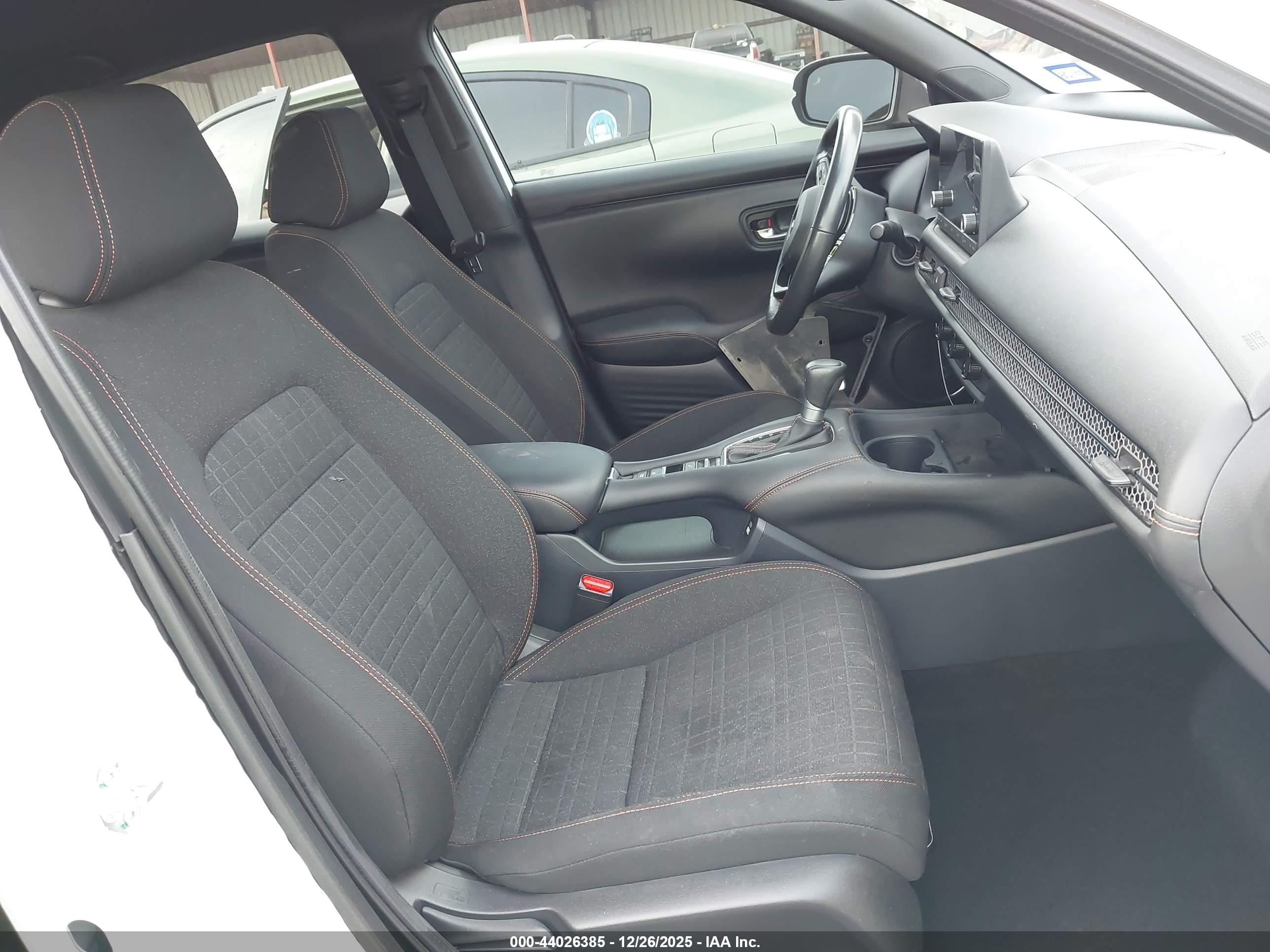 HONDA HR-V image 5