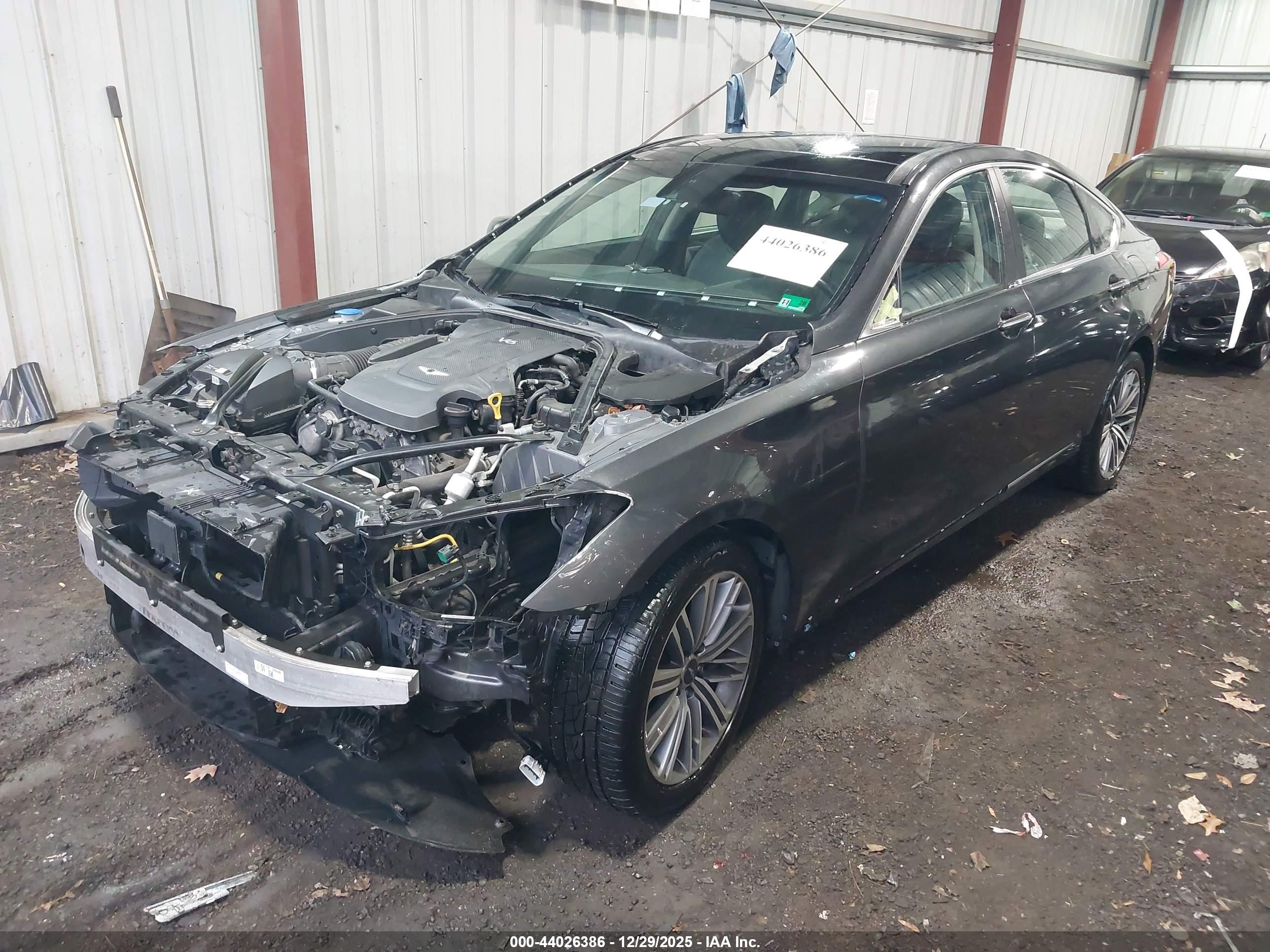 GENESIS G80 image 2