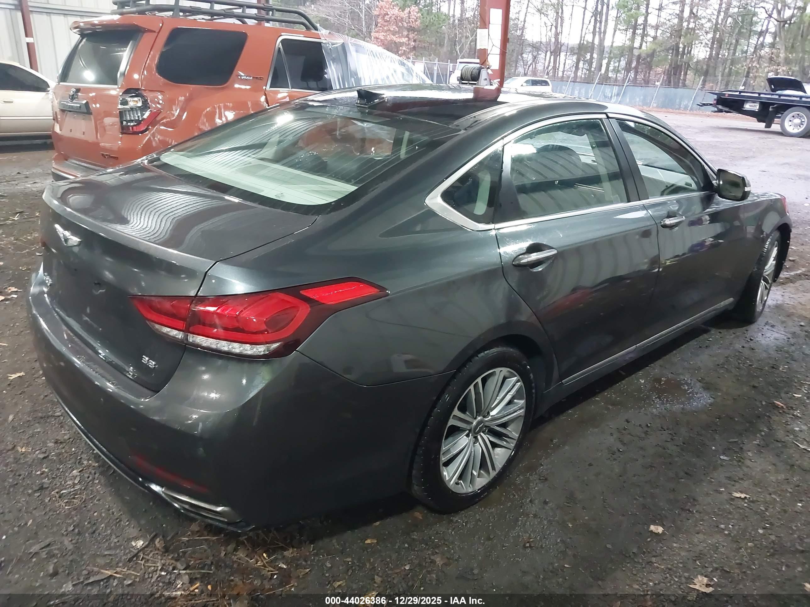 GENESIS G80 image 4