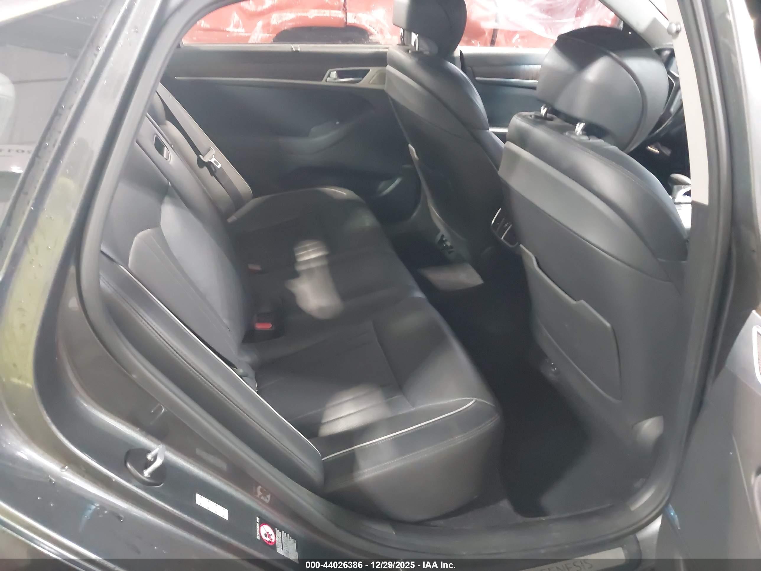 GENESIS G80 image 8