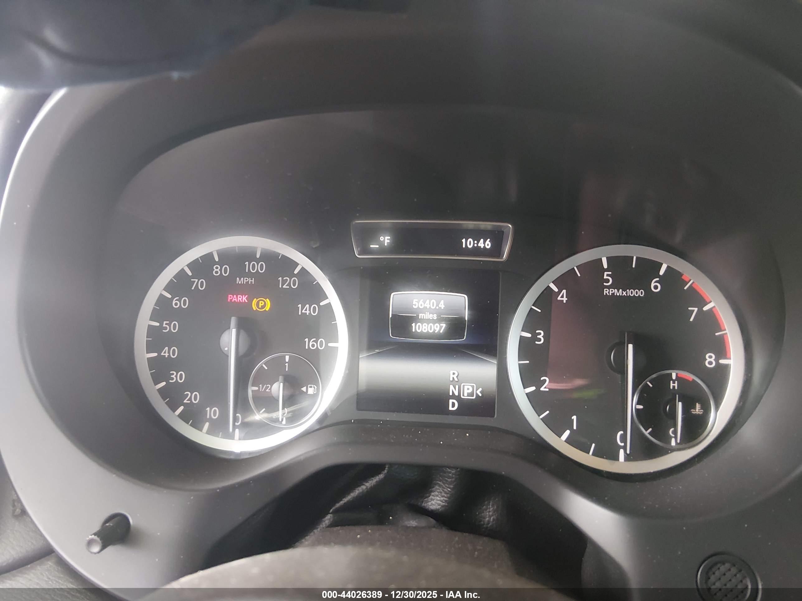 INFINITI QX30 image 7