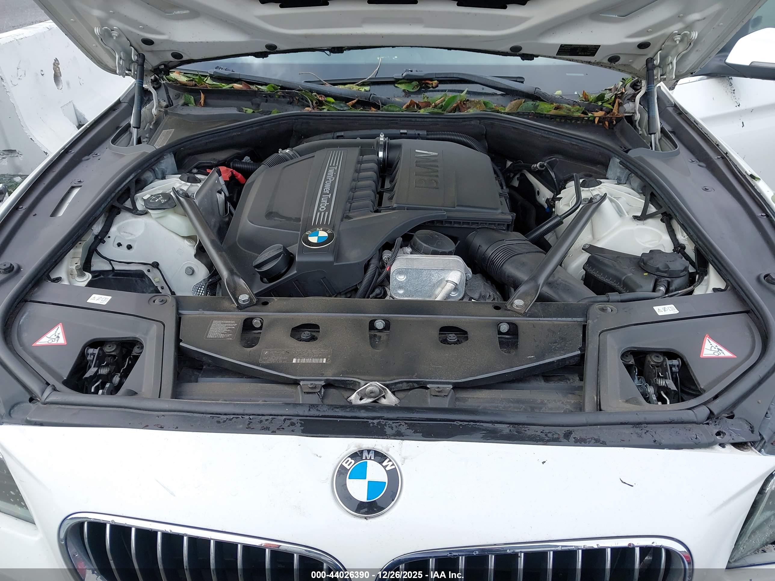 BMW 535I image 10