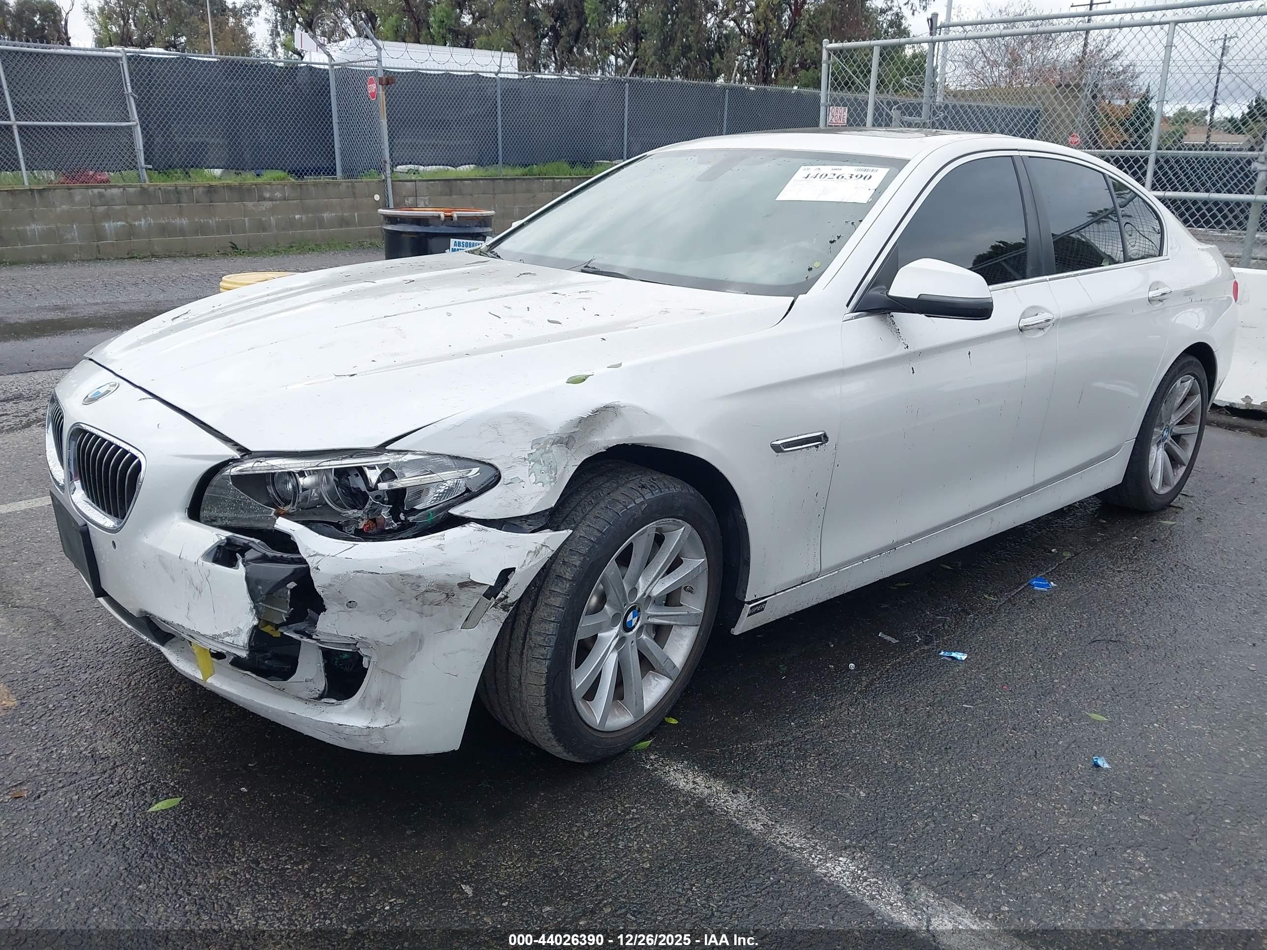 BMW 535I image 2