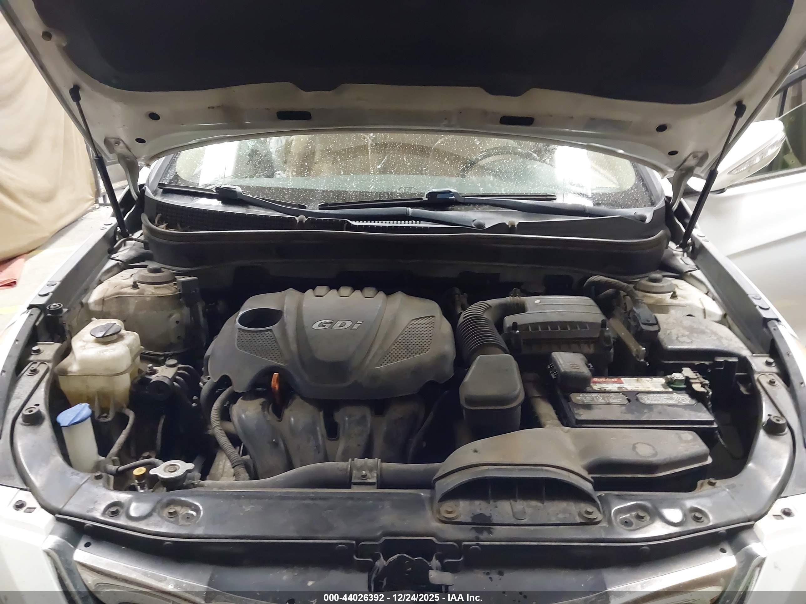 HYUNDAI SONATA image 10
