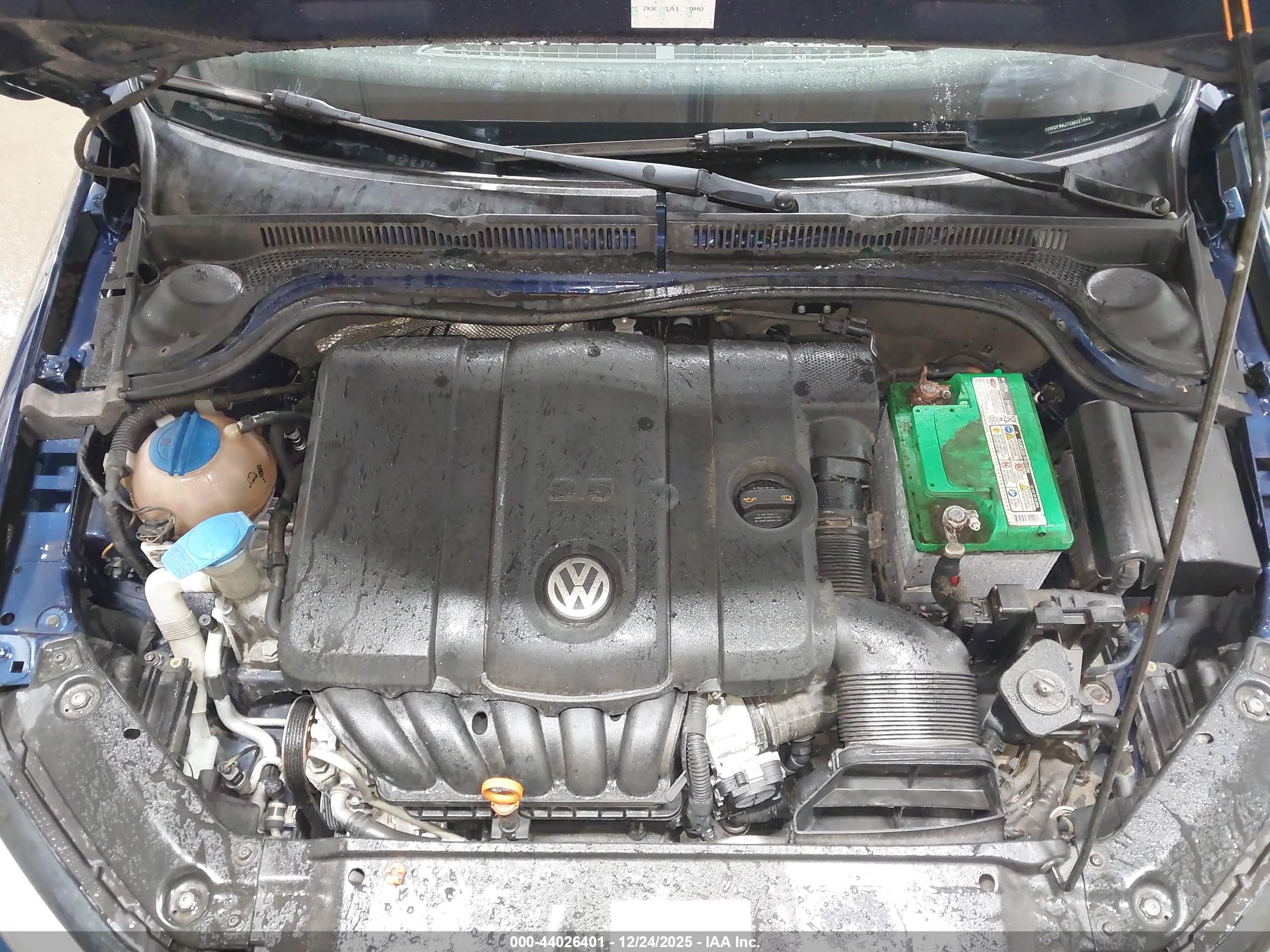 VOLKSWAGEN JETTA image 10