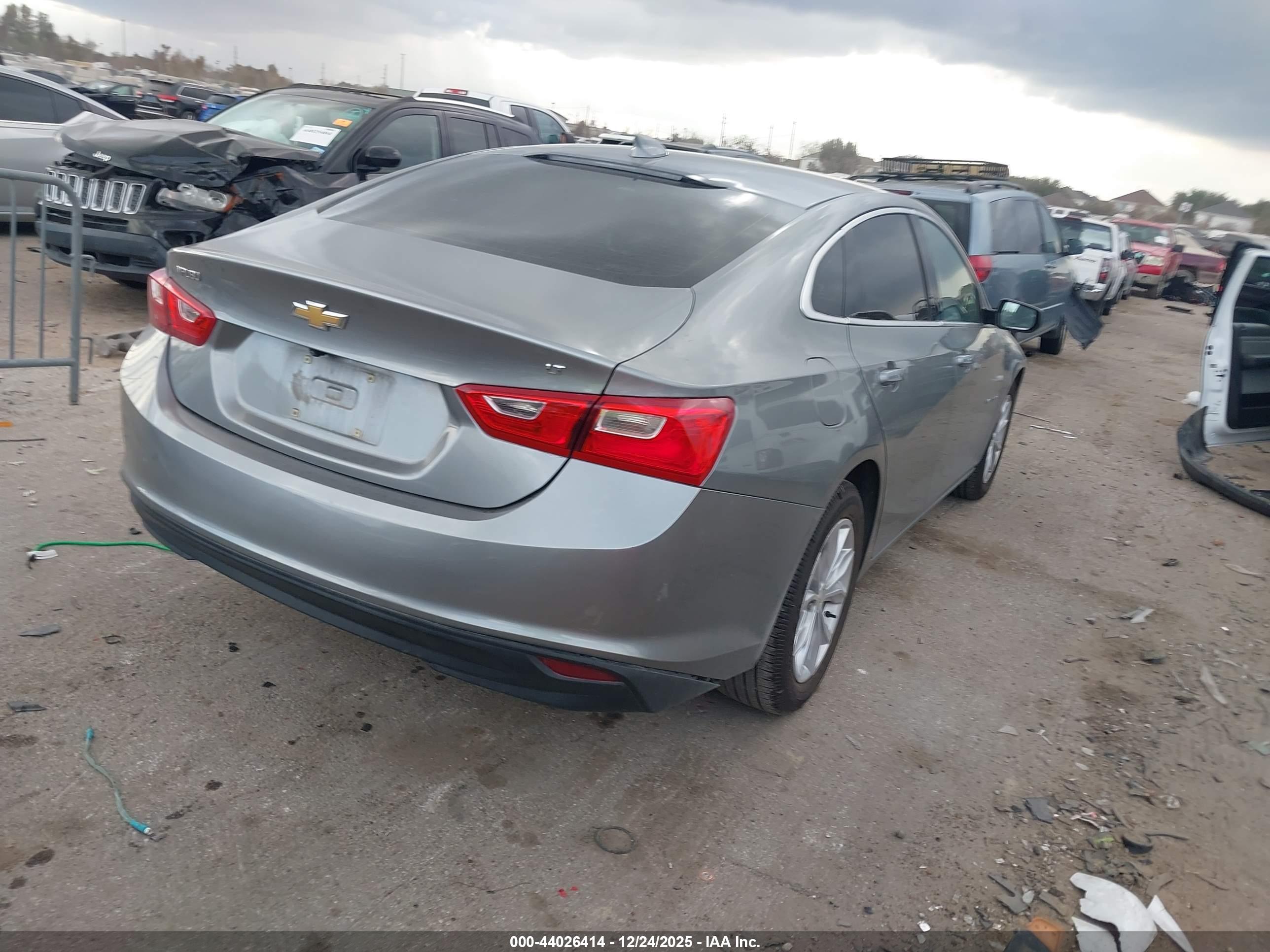 CHEVROLET MALIBU image 4