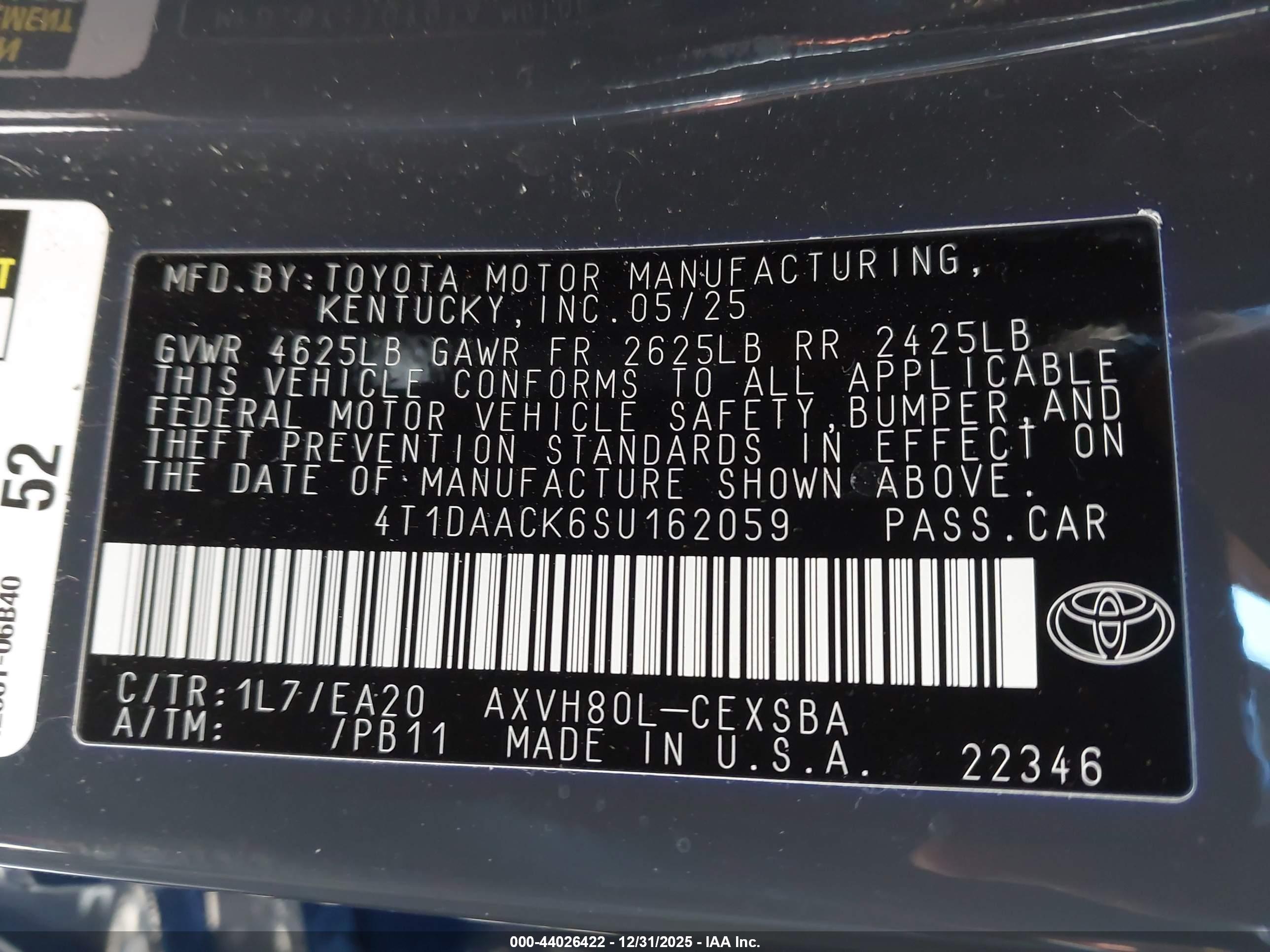 TOYOTA CAMRY image 9