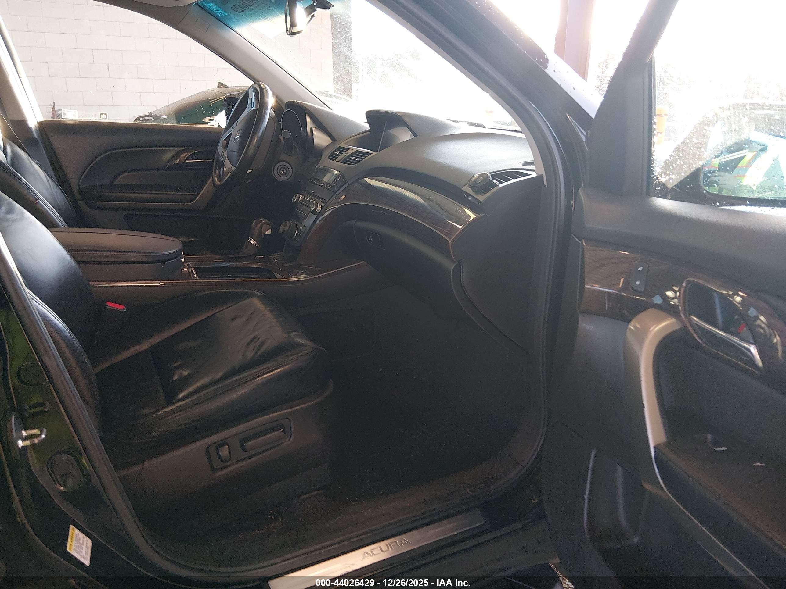 ACURA MDX image 5