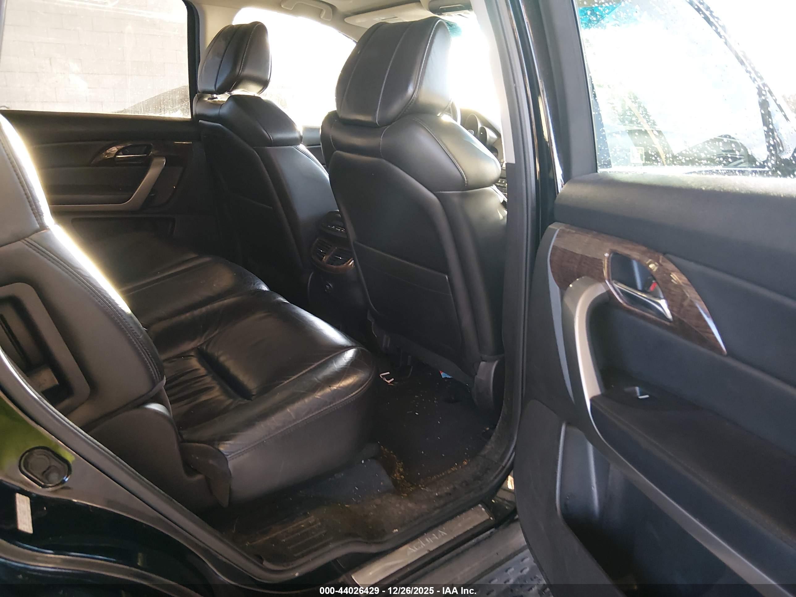 ACURA MDX image 8