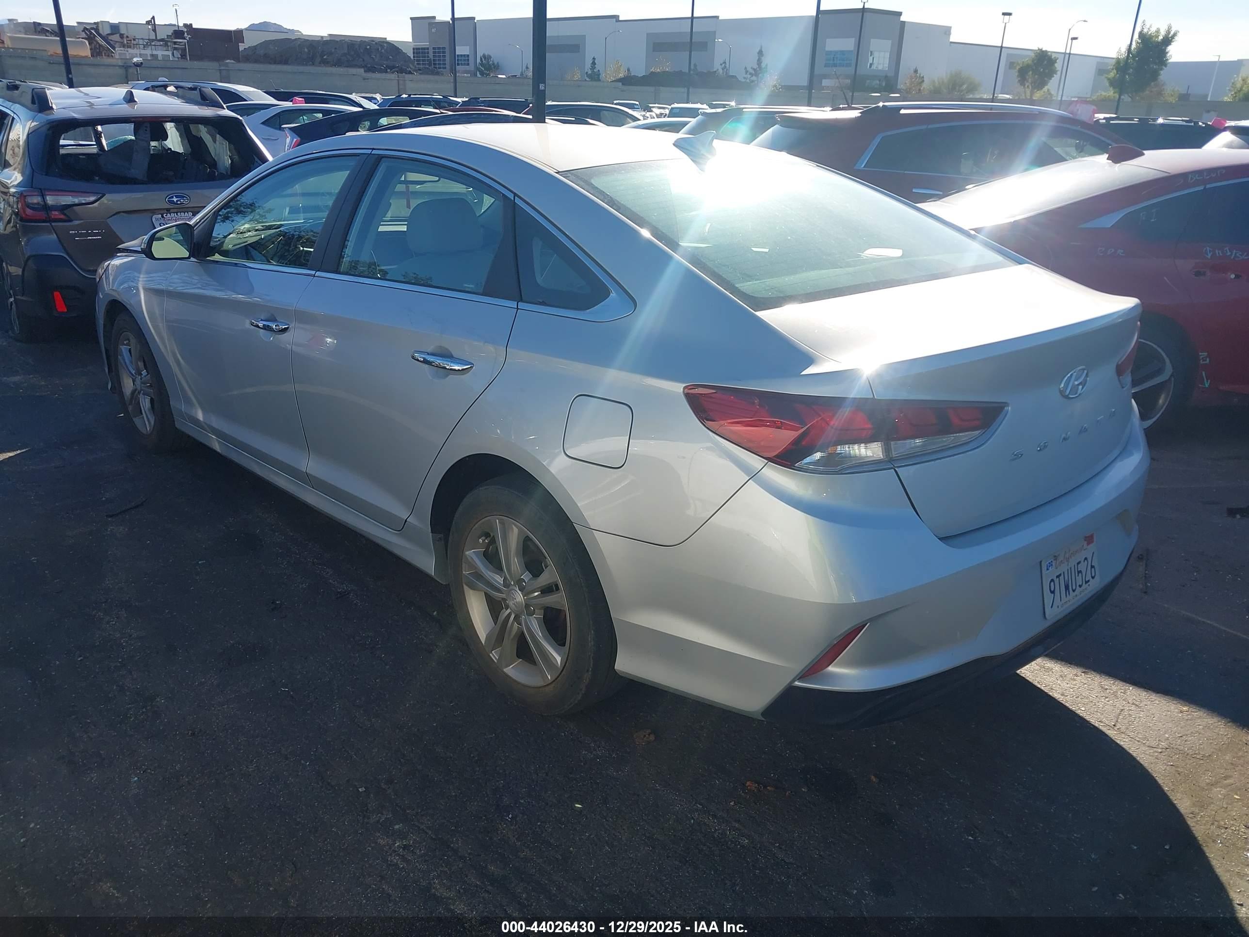 HYUNDAI SONATA image 3
