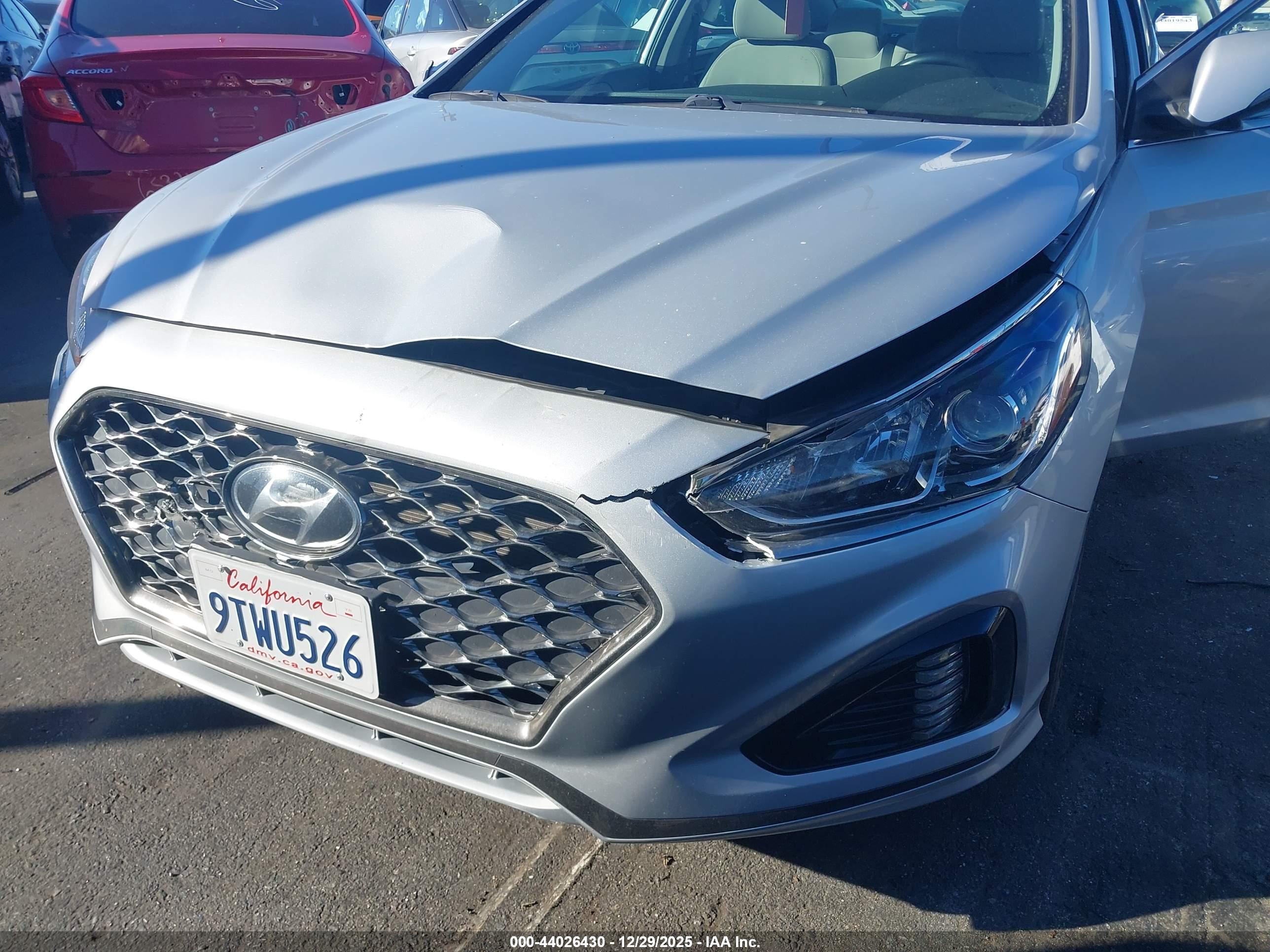 HYUNDAI SONATA image 6
