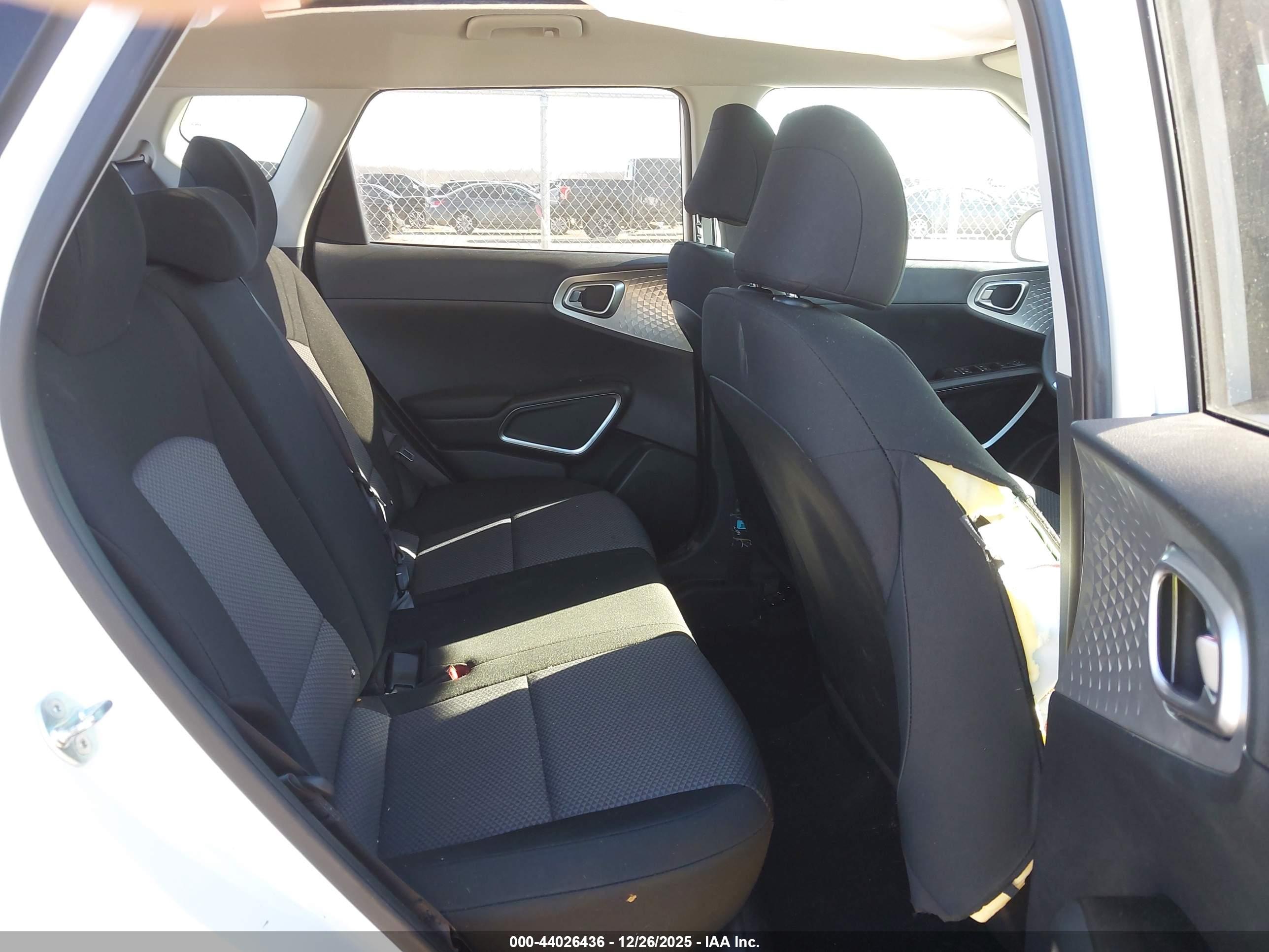 KIA SOUL image 8