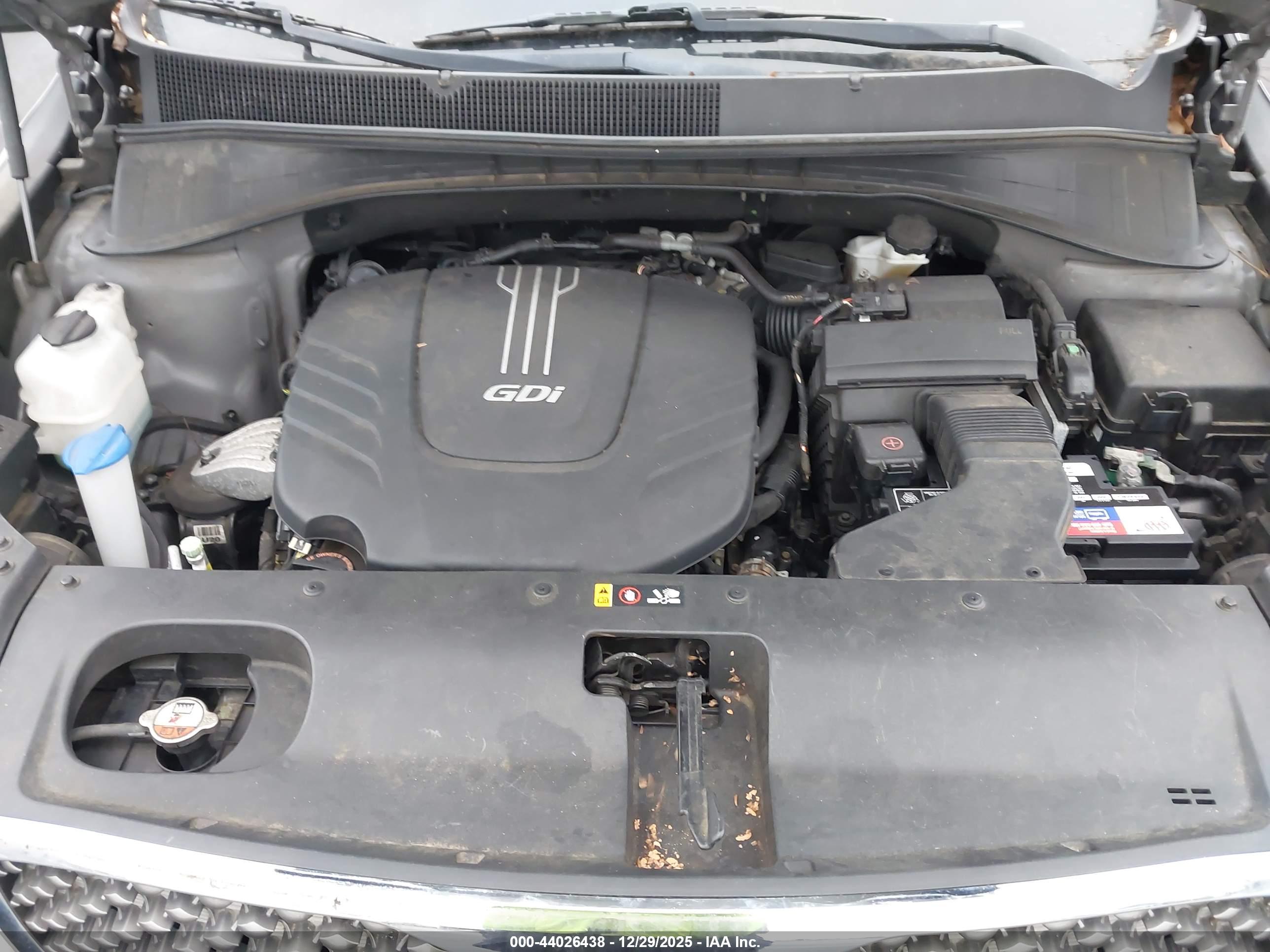 KIA SORENTO image 10