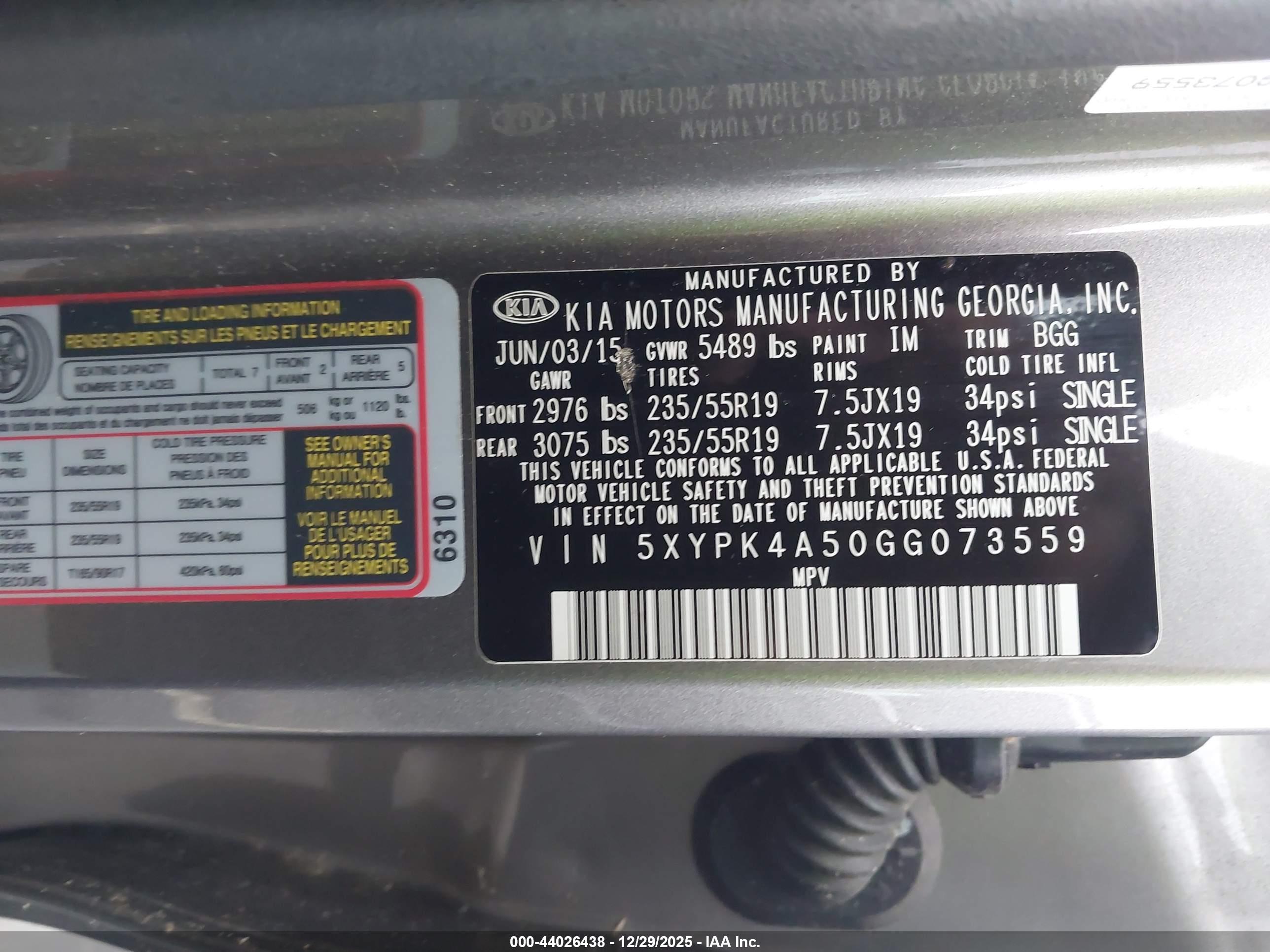 KIA SORENTO image 9