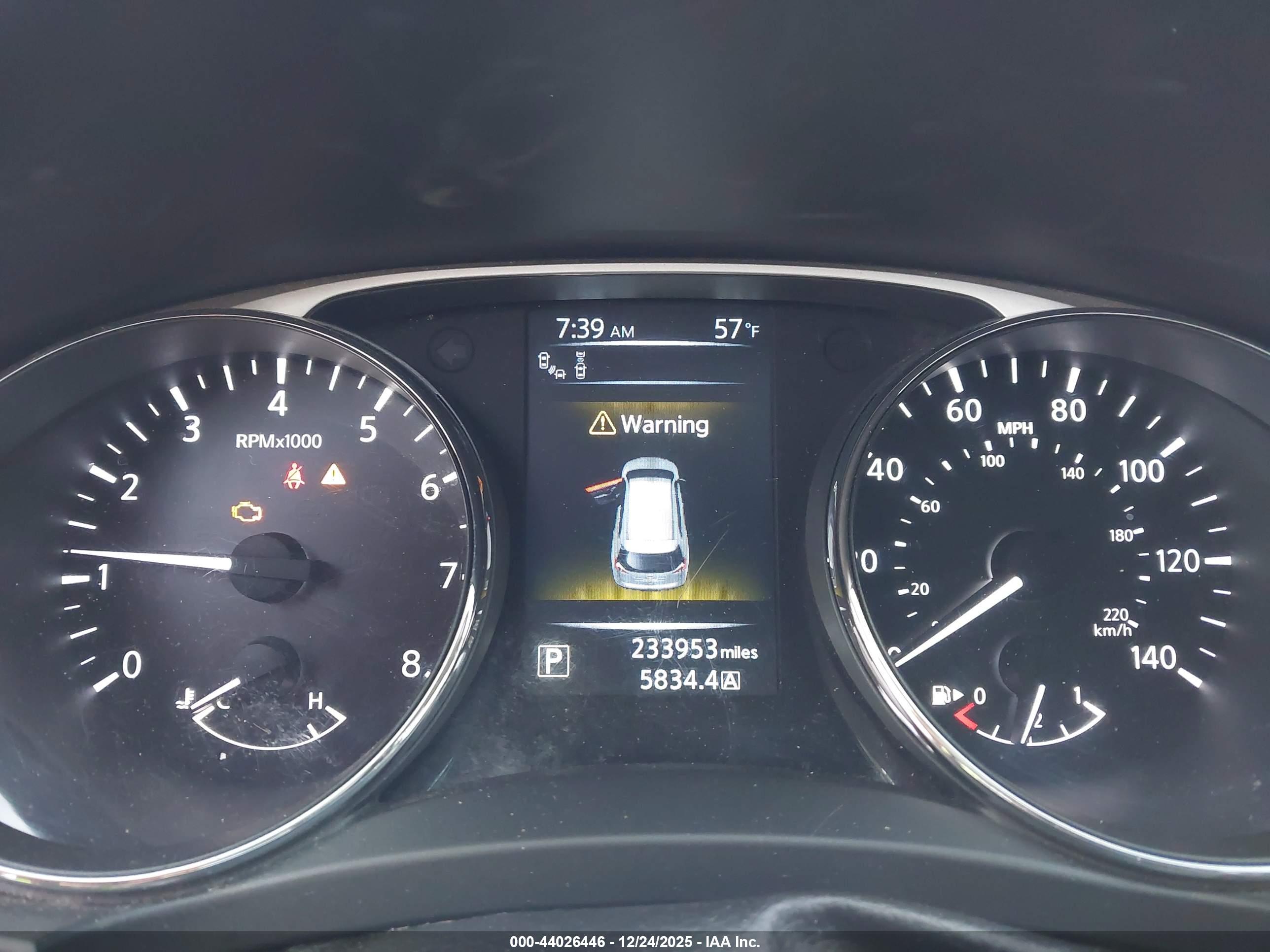 NISSAN ROGUE image 7