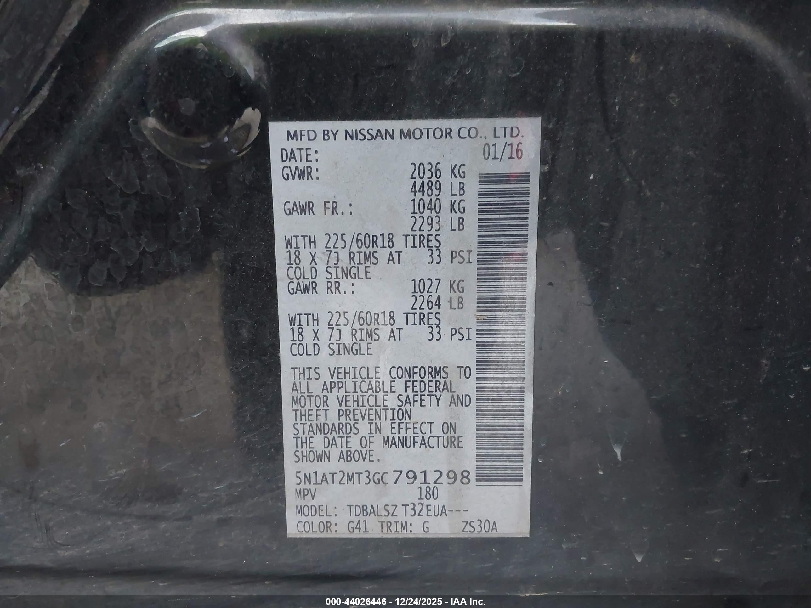 NISSAN ROGUE image 9