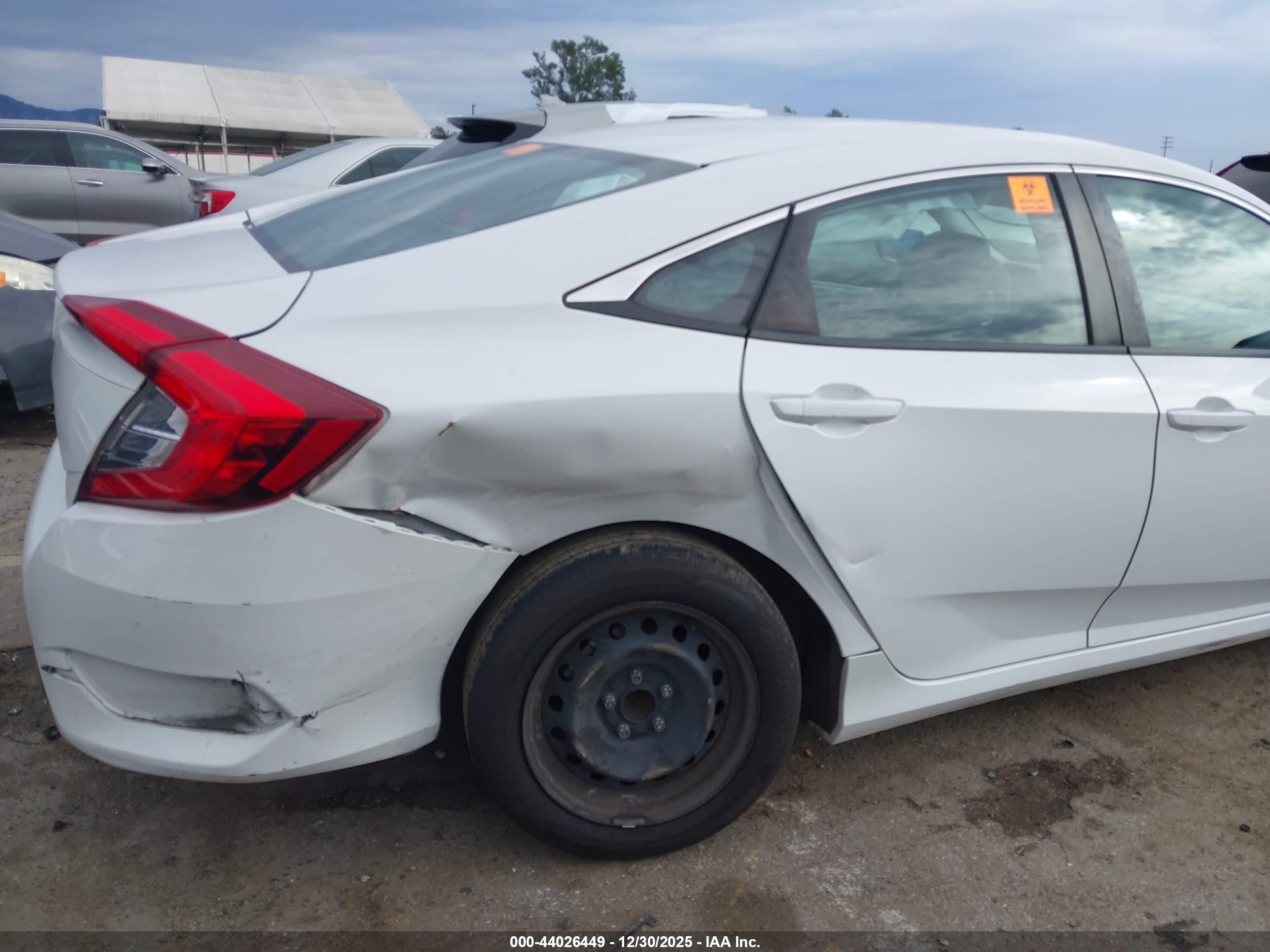 HONDA CIVIC image 6