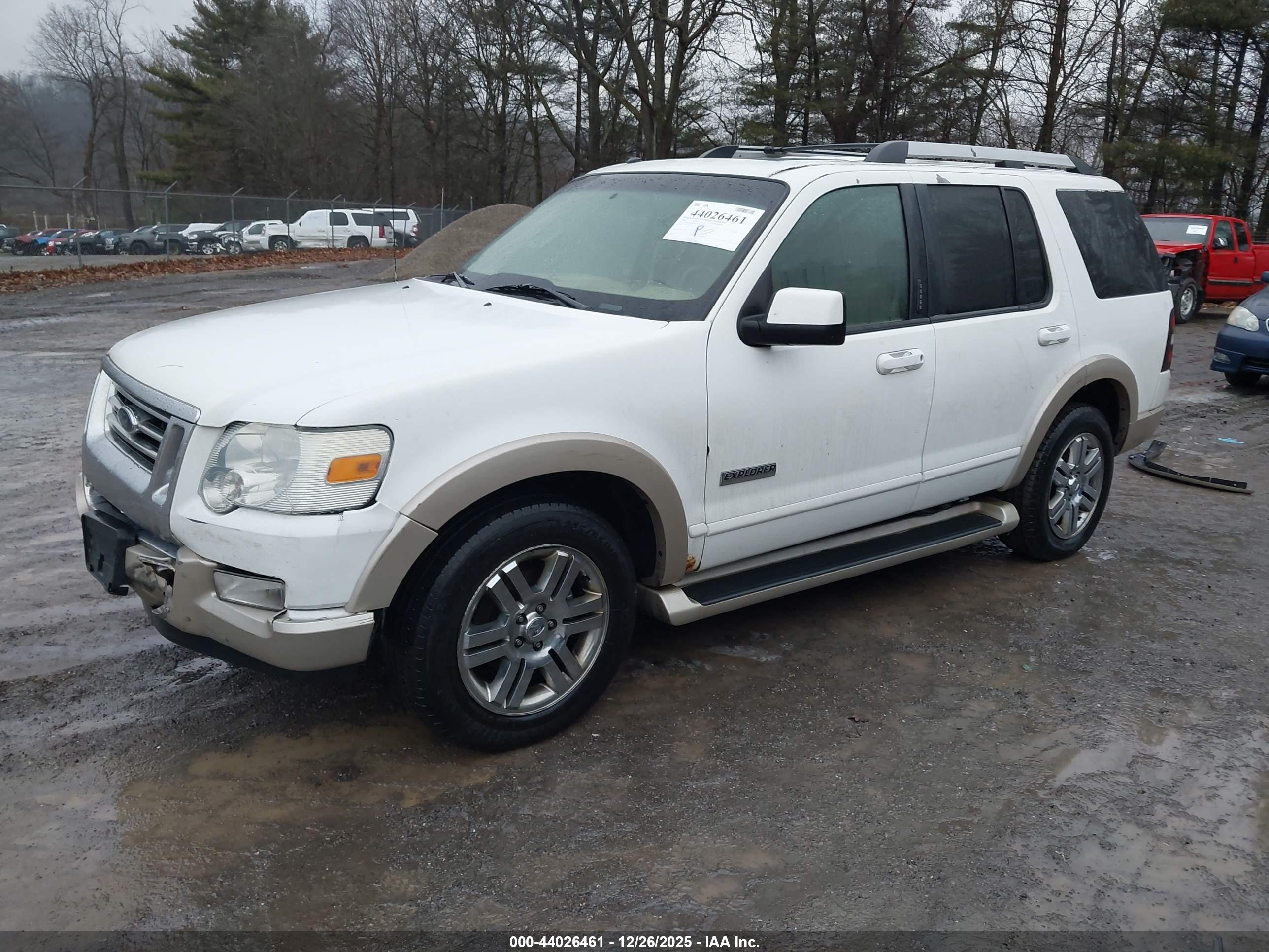 FORD EXPLORER image 2