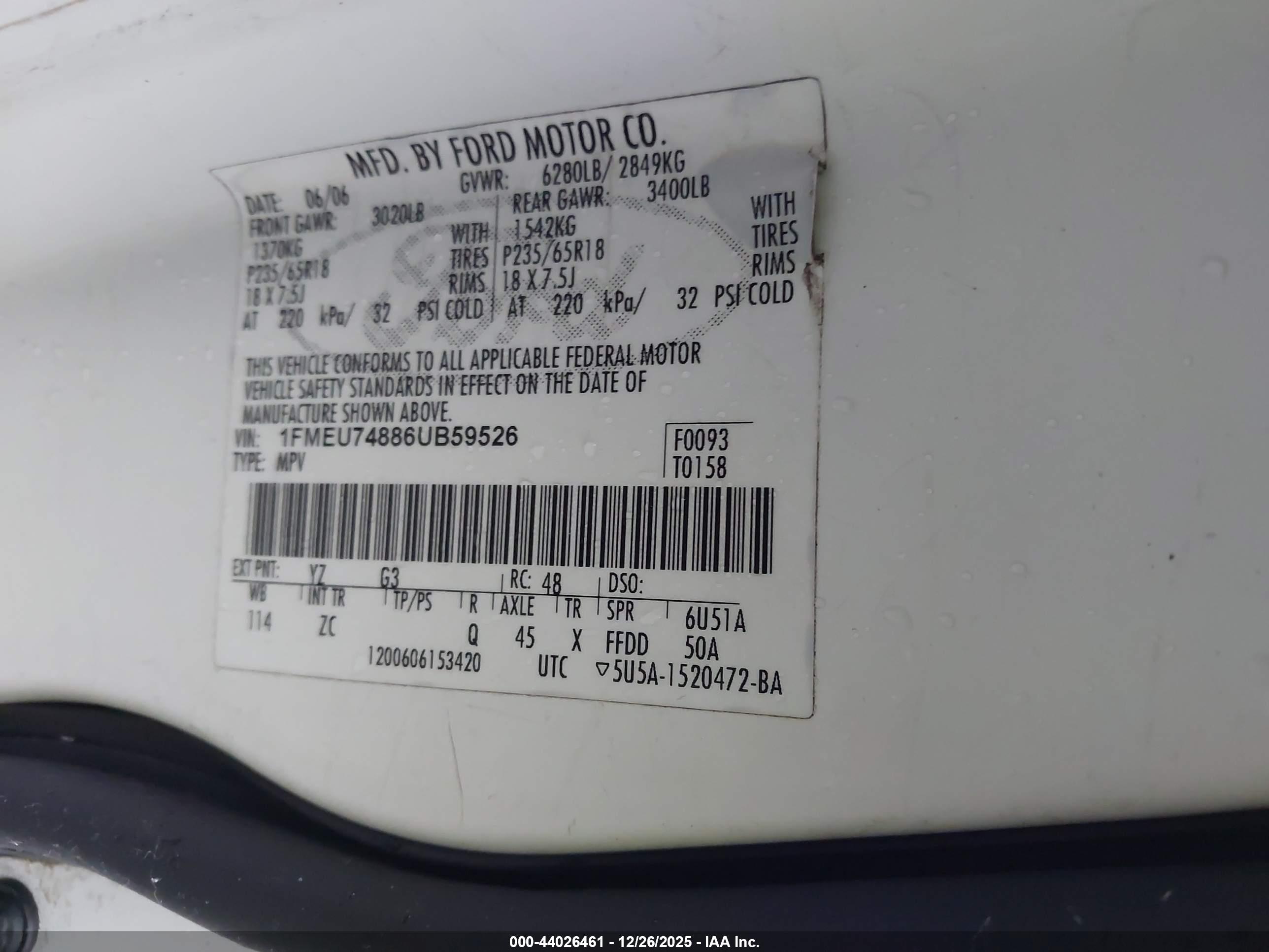 FORD EXPLORER image 9