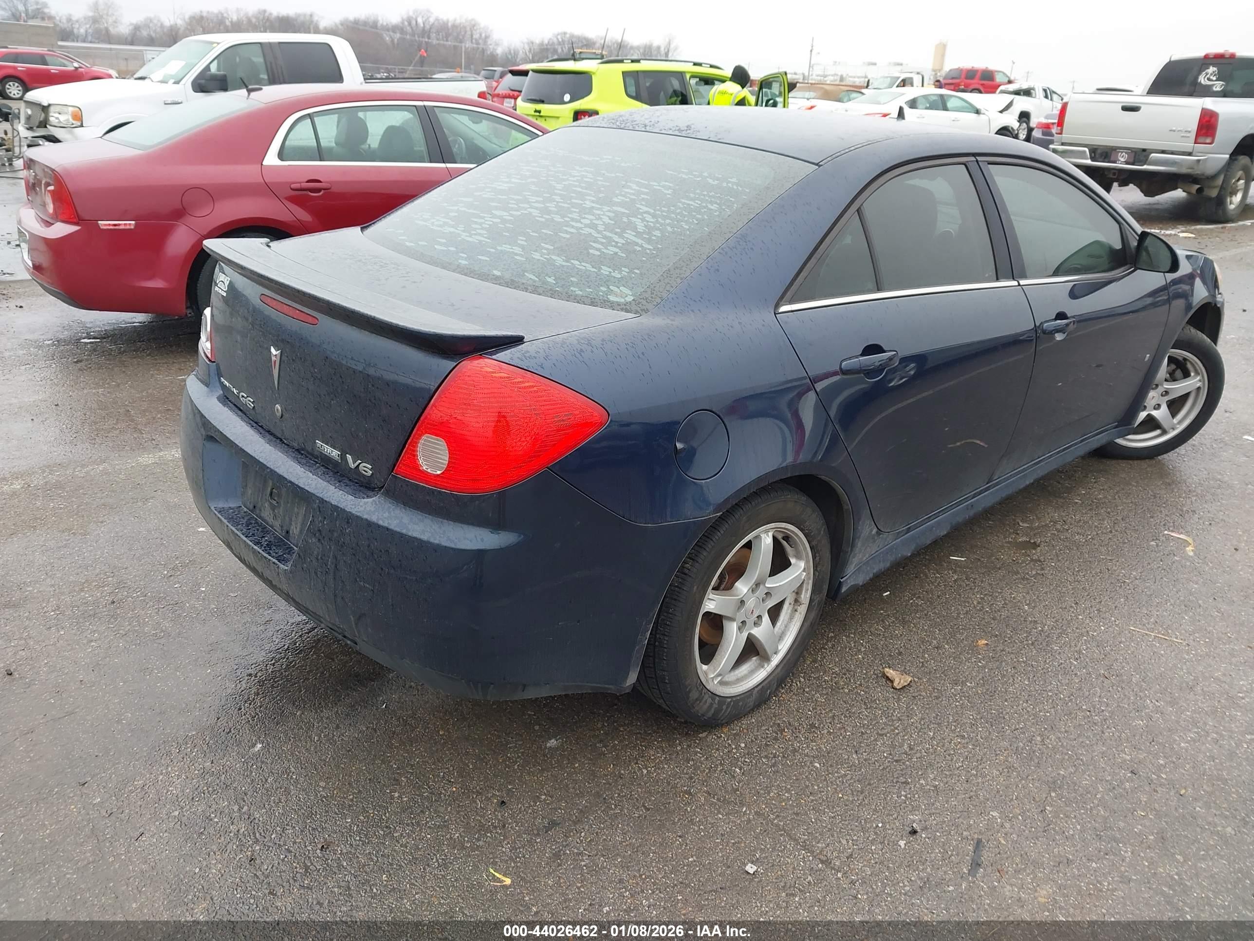 PONTIAC G6 image 4