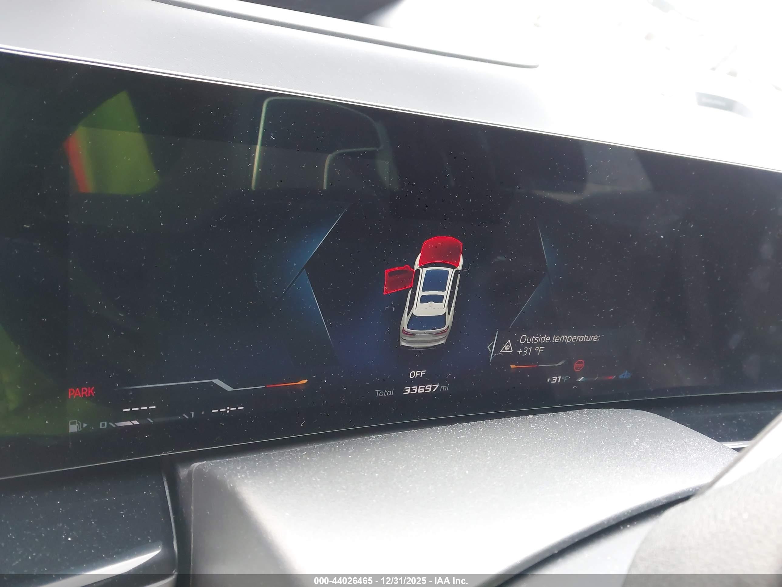 BMW X7 image 7