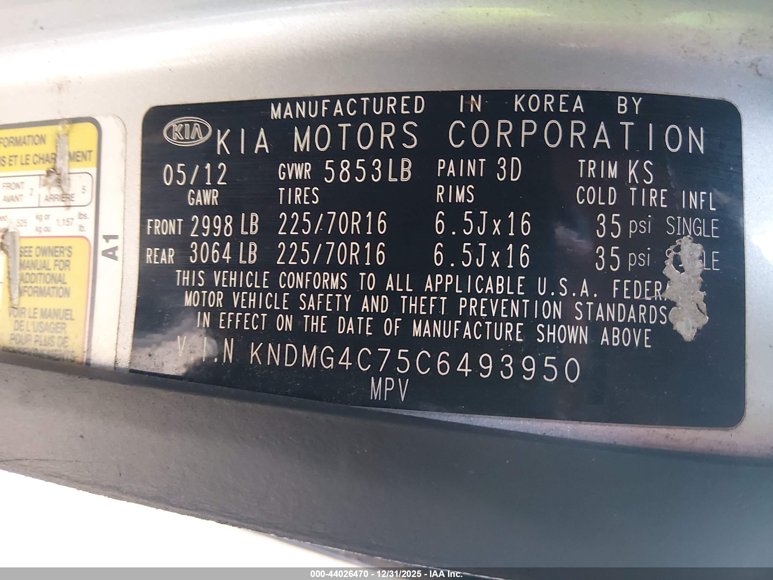 KIA SEDONA image 9