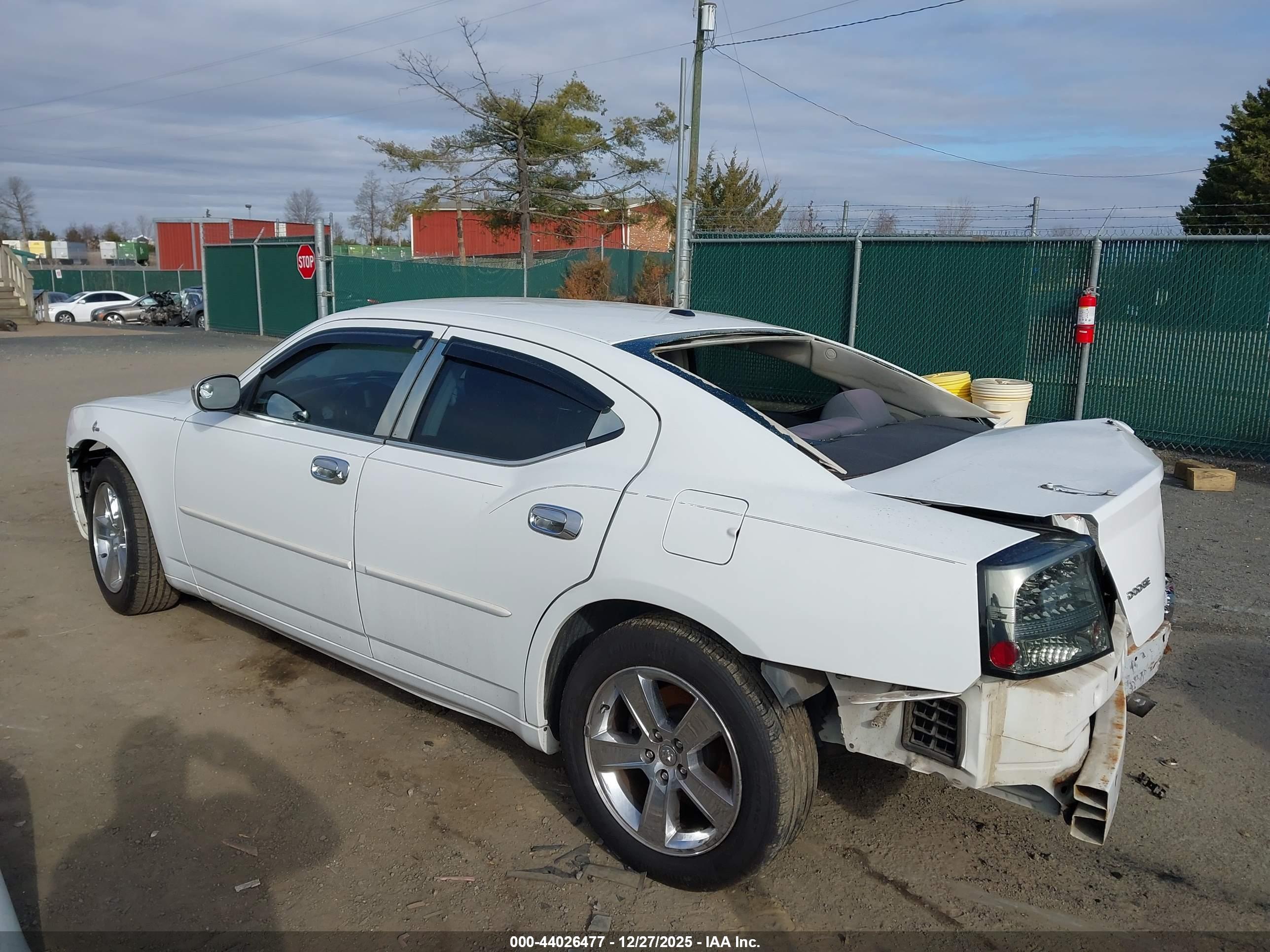 DODGE CHARGER image 3