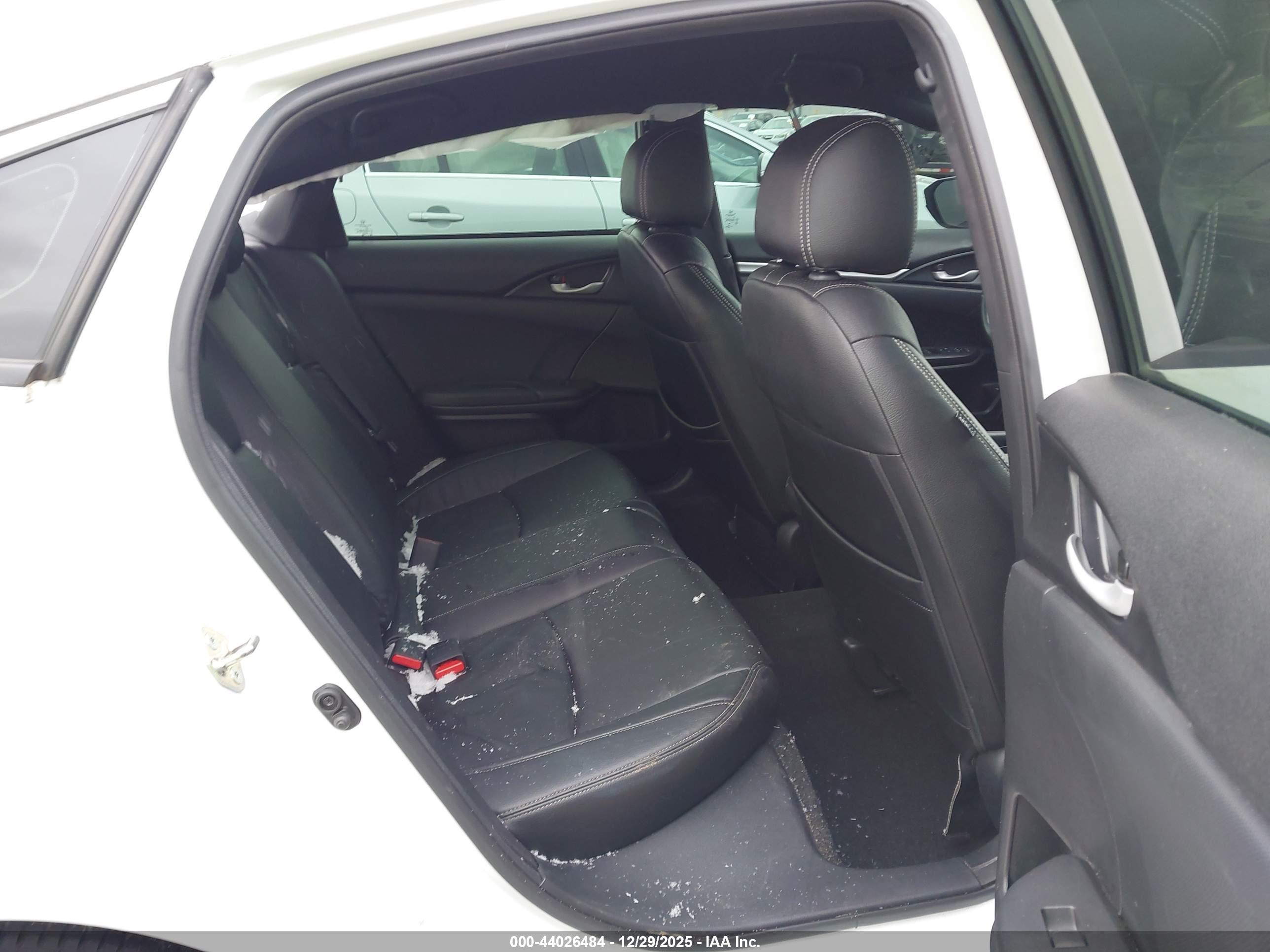 HONDA CIVIC image 8