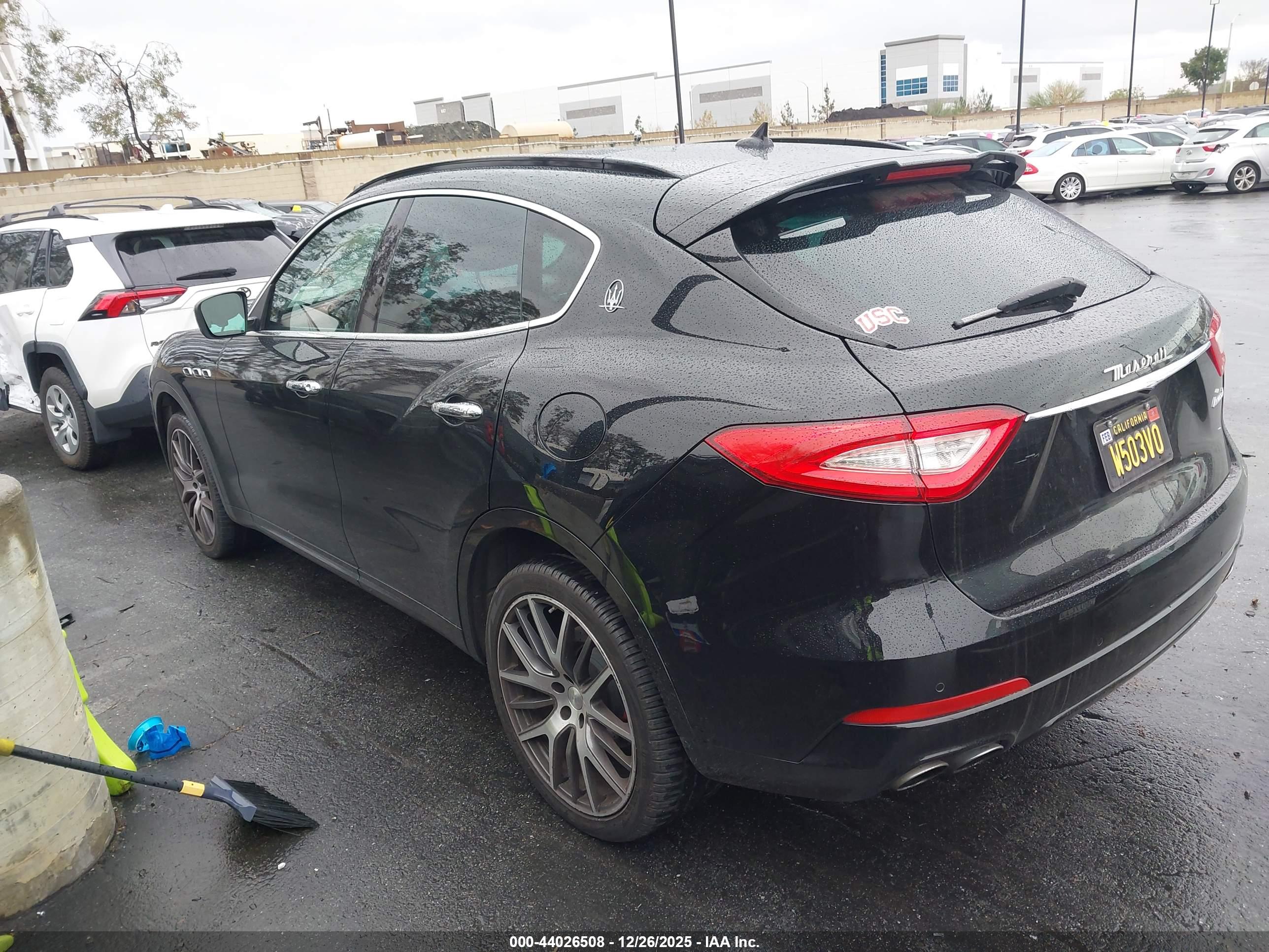 MASERATI LEVANTE image 3